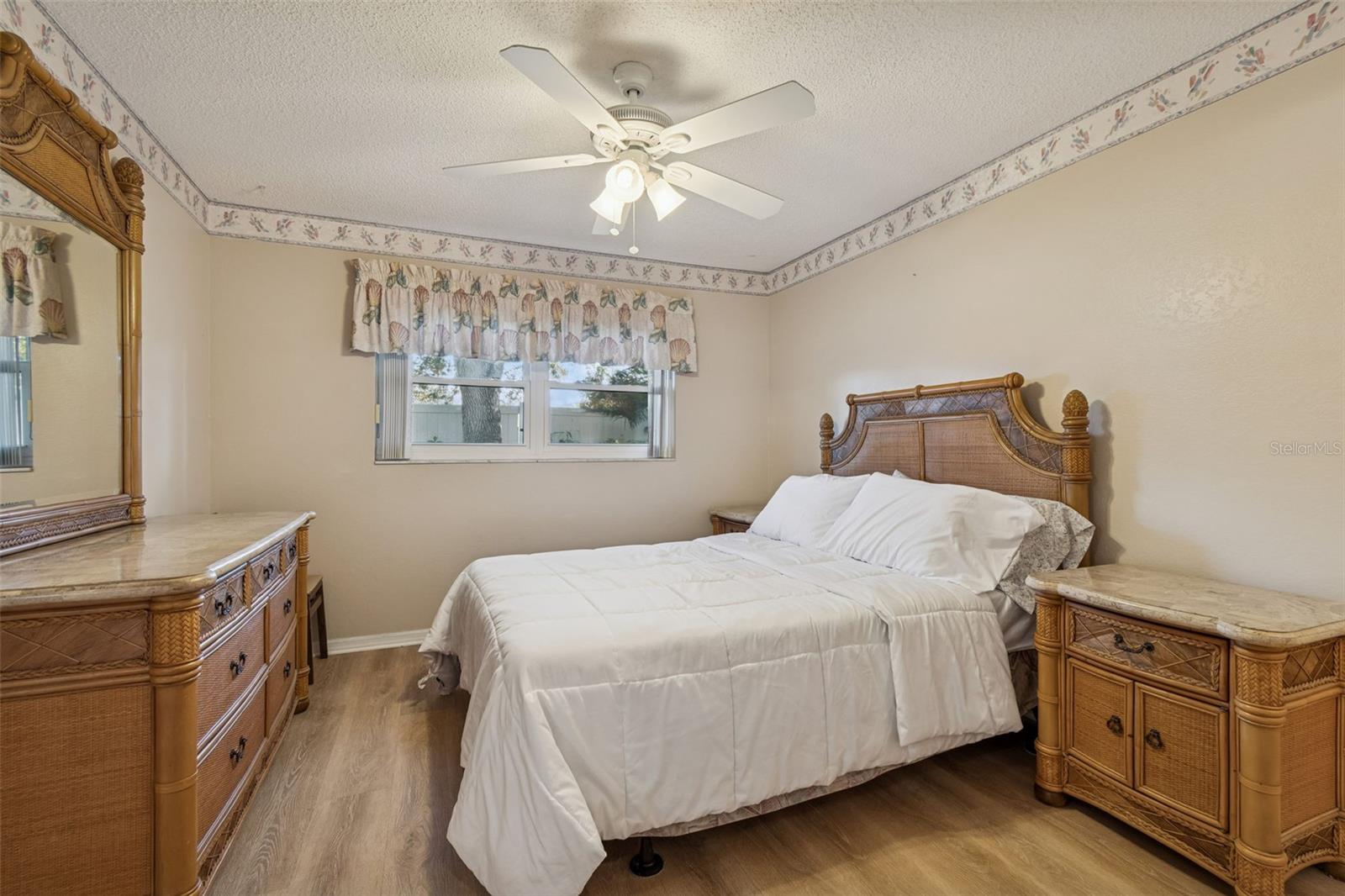 Image 25 of 74 For 2465 Northside Drive 1502