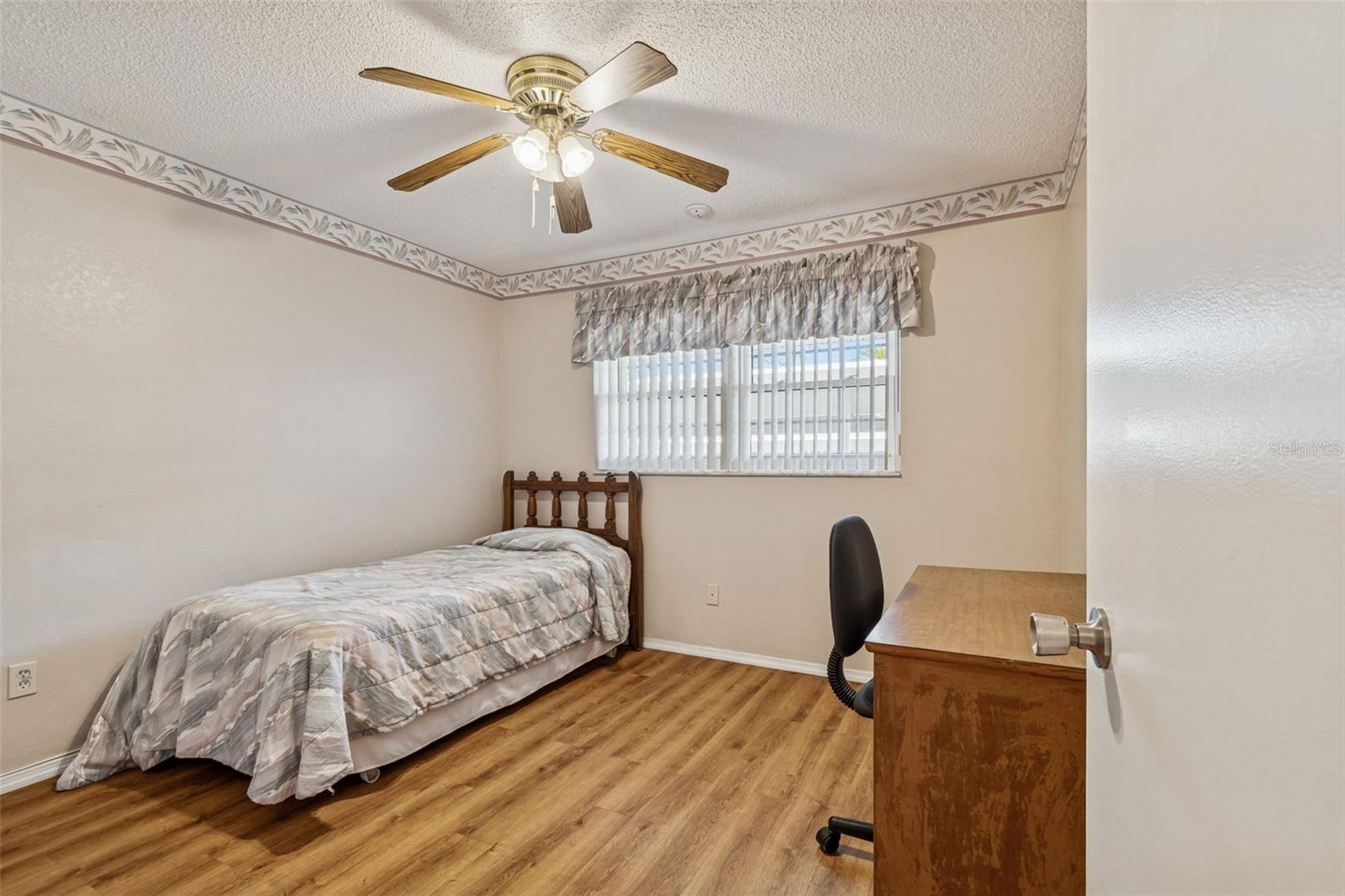 Image 32 of 74 For 2465 Northside Drive 1502