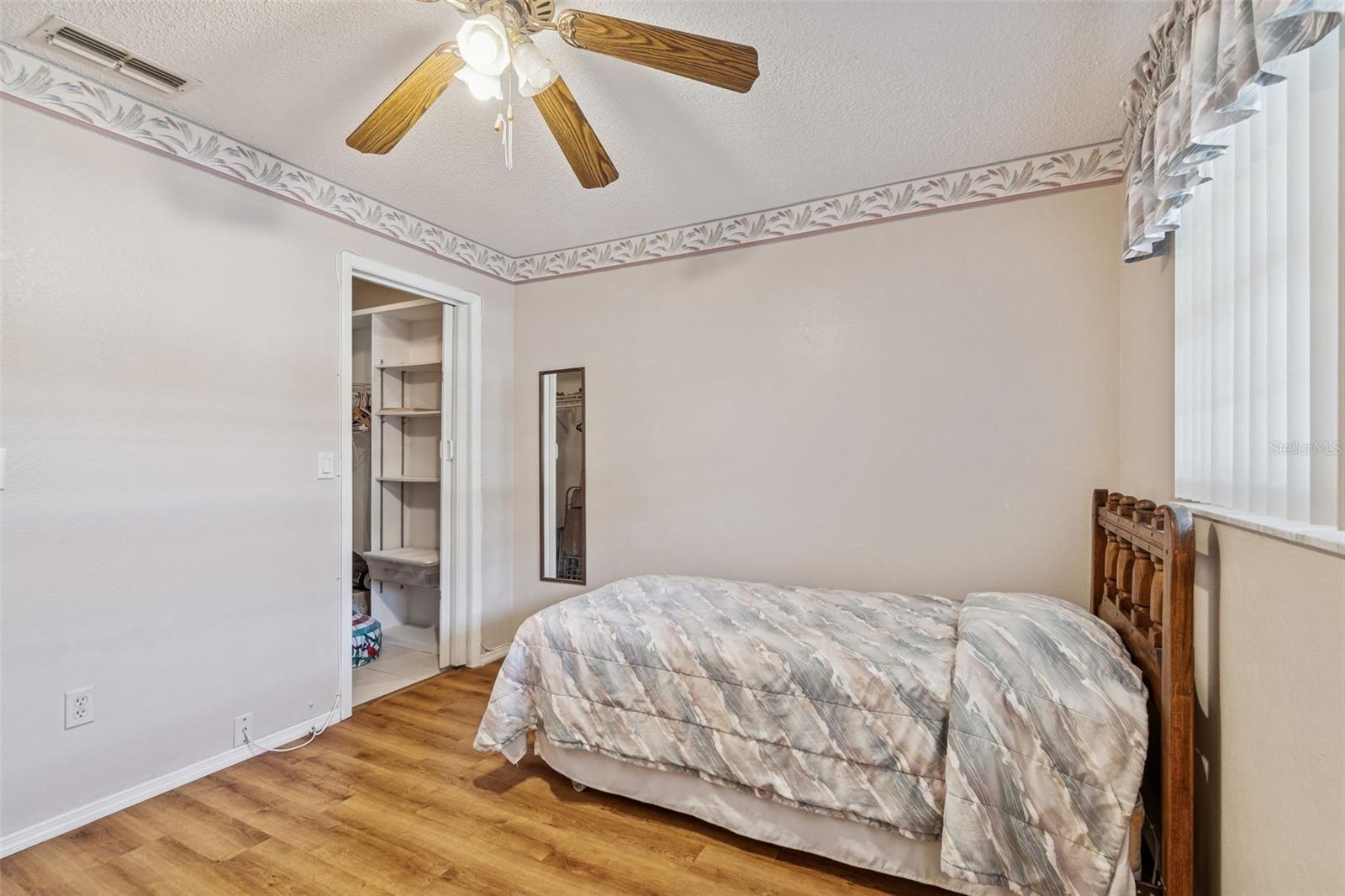 Image 34 of 74 For 2465 Northside Drive 1502