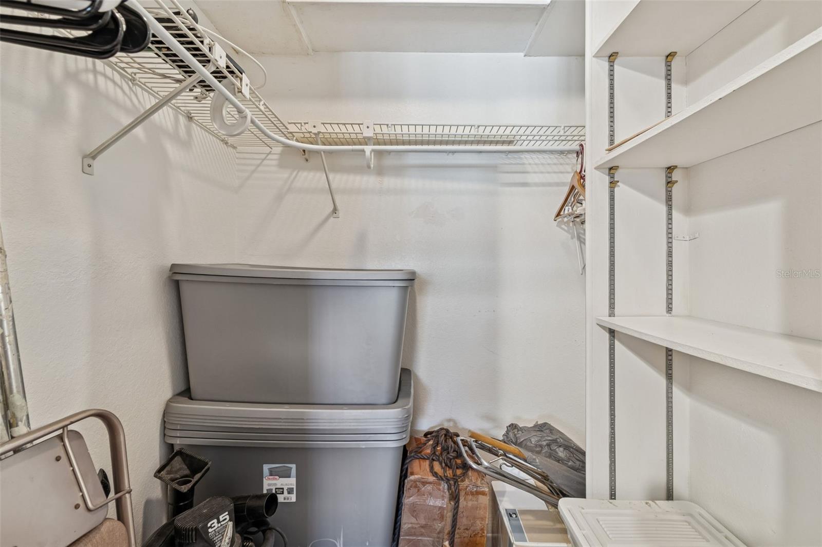 Image 36 of 74 For 2465 Northside Drive 1502