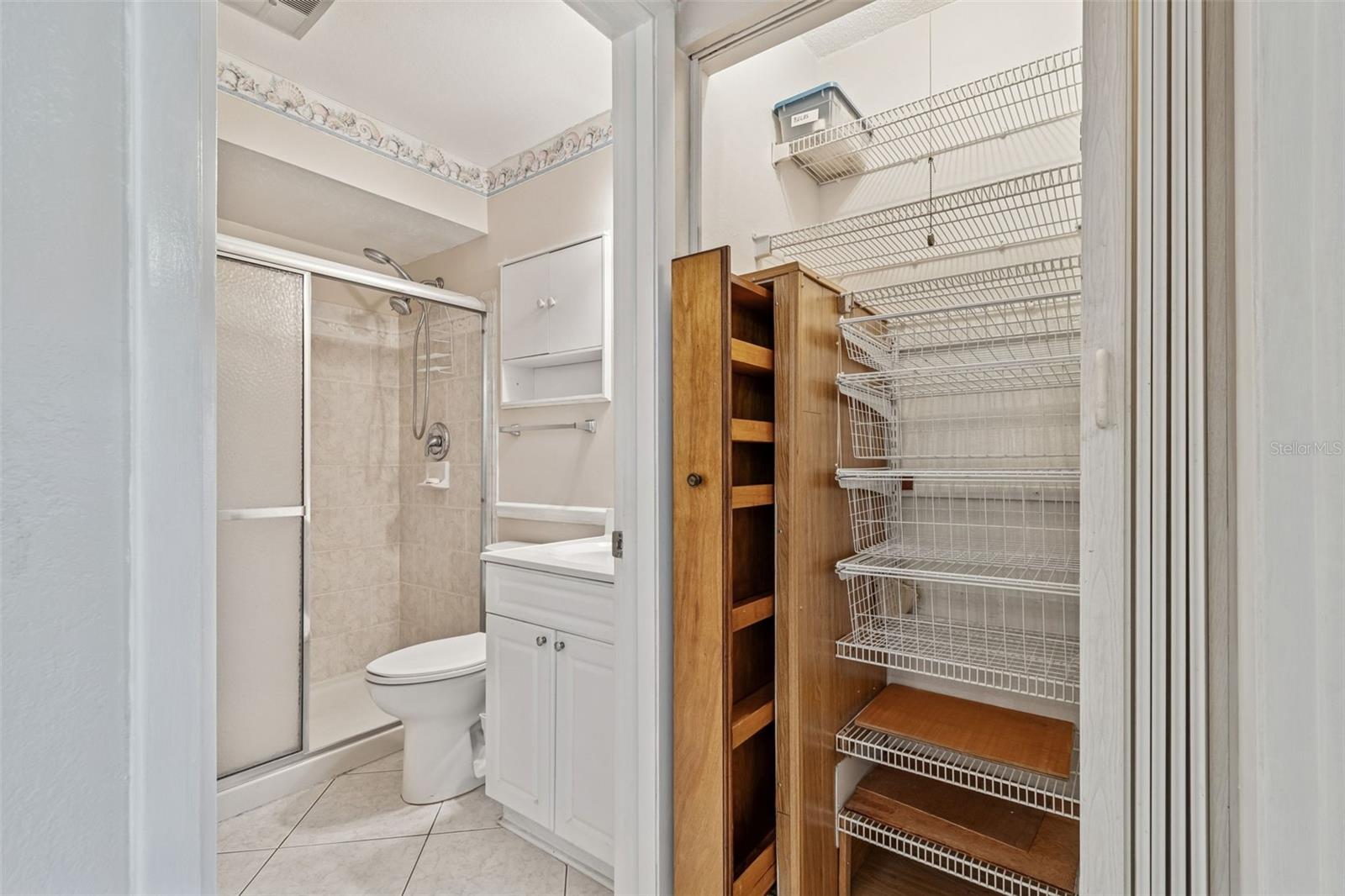 Image 38 of 74 For 2465 Northside Drive 1502