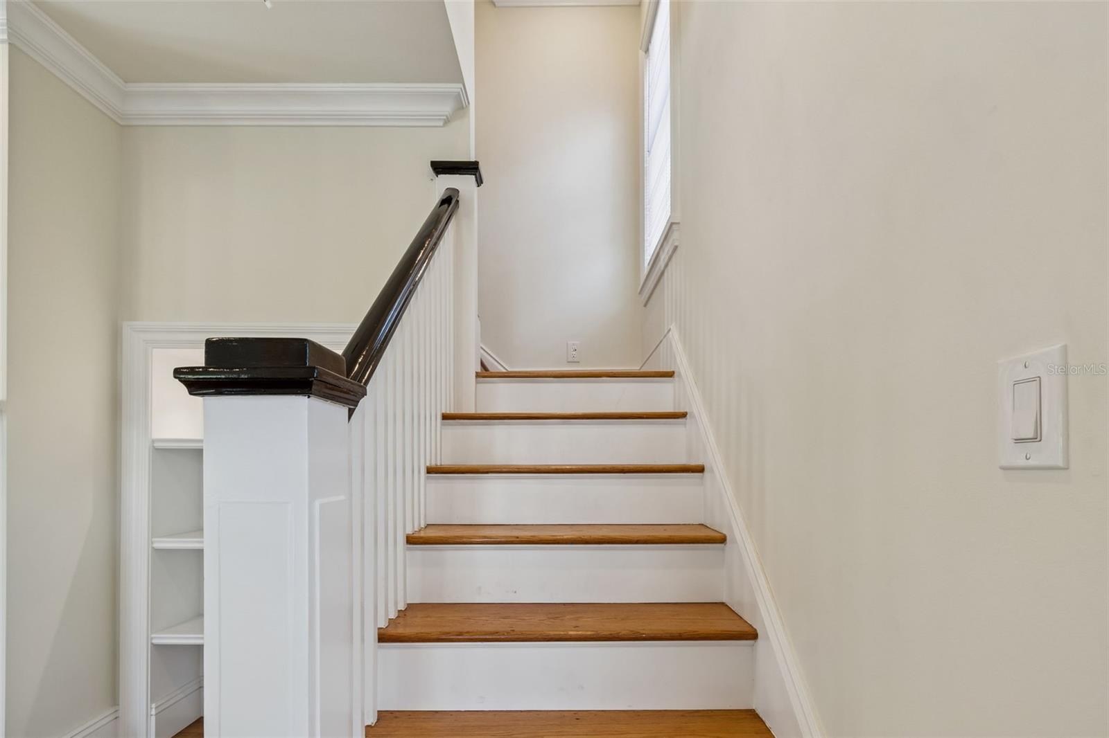 Image 46 of 95 For 344 21st Avenue Ne