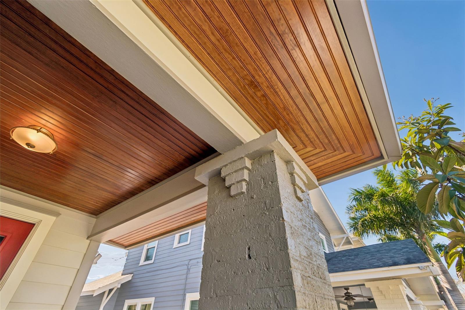 Image 5 of 95 For 344 21st Avenue Ne