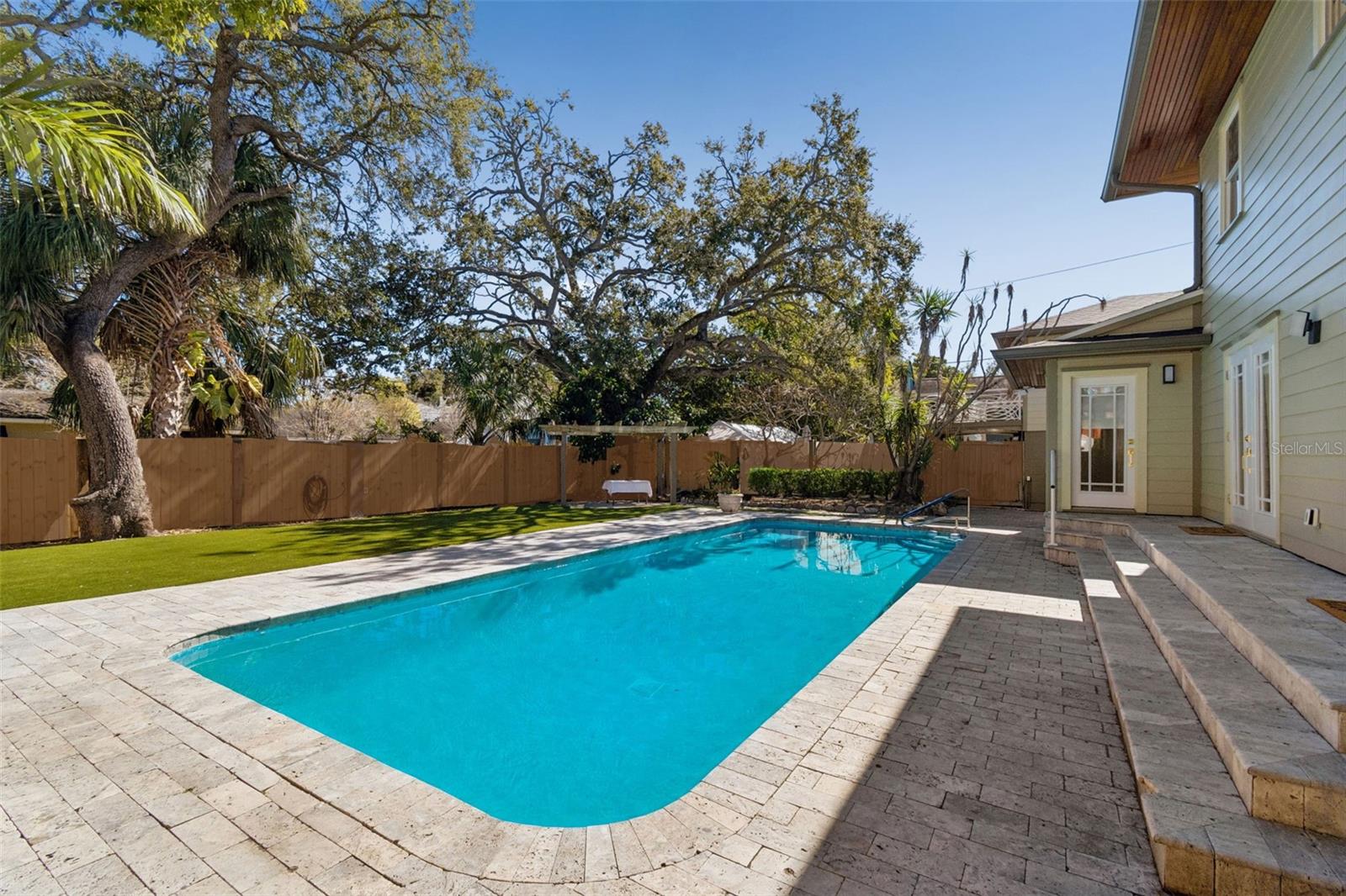 Image 74 of 95 For 344 21st Avenue Ne