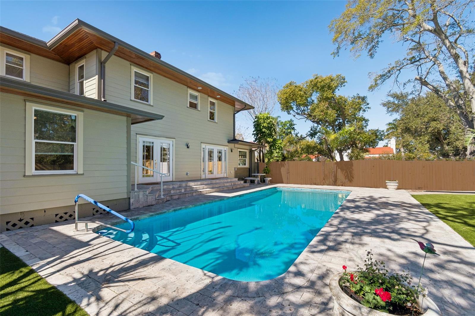 Image 77 of 95 For 344 21st Avenue Ne