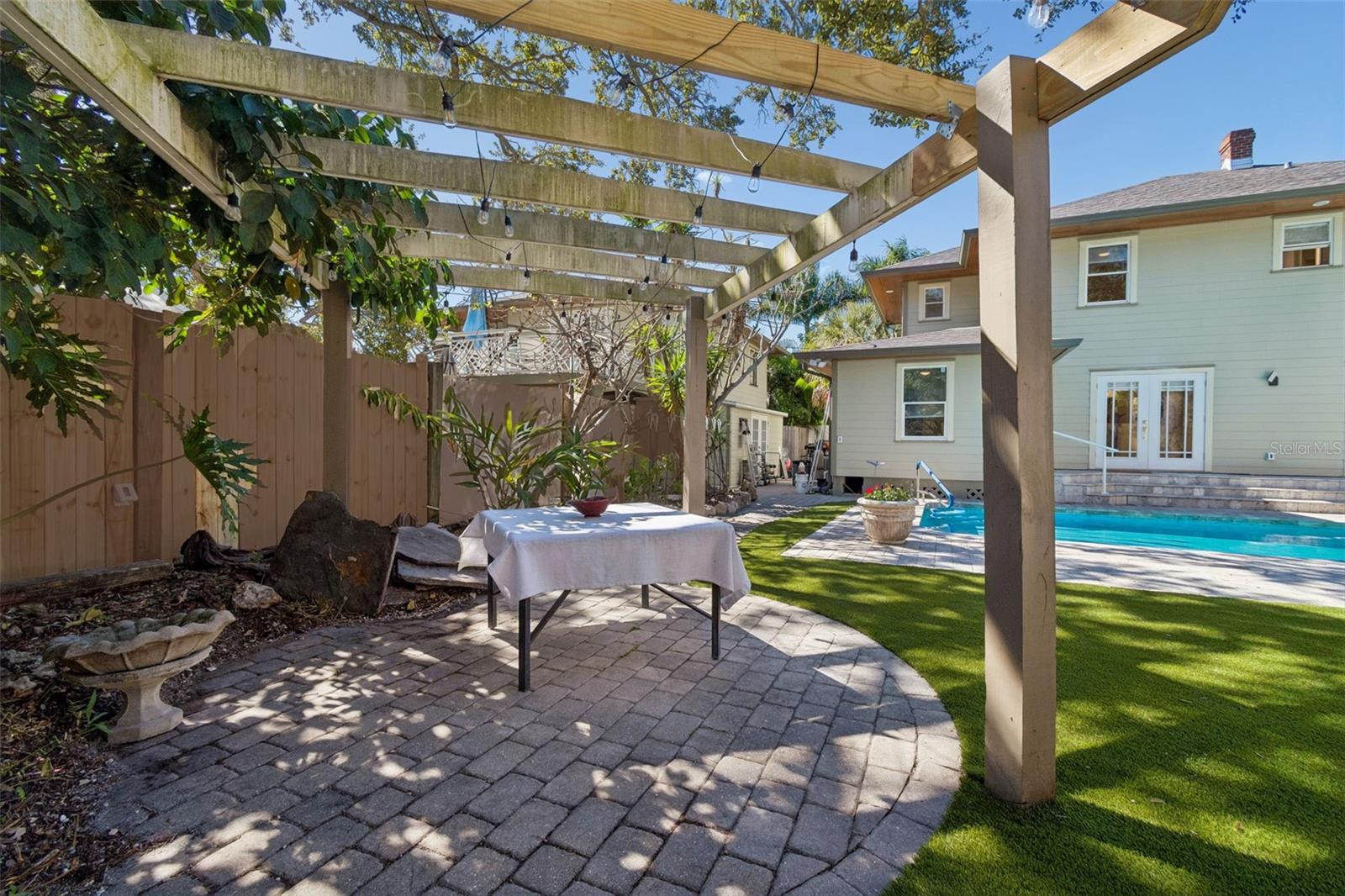 Image 85 of 95 For 344 21st Avenue Ne