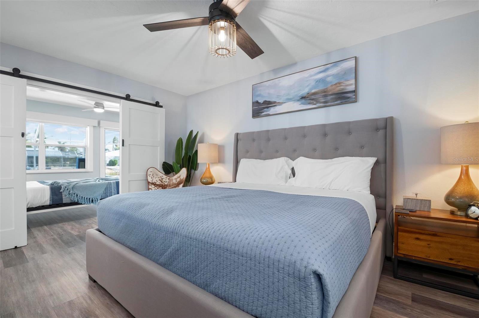 Image 20 of 33 For 3915 Coconut Terrace