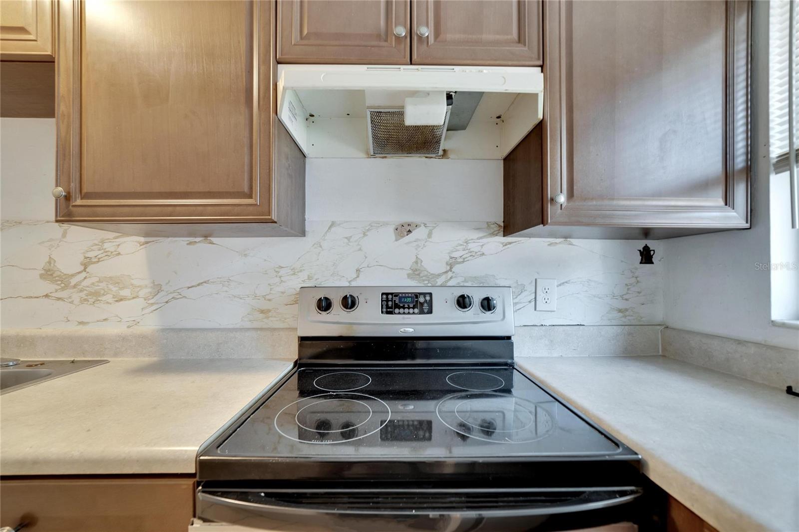 Image 17 of 41 For 8720 48th Street