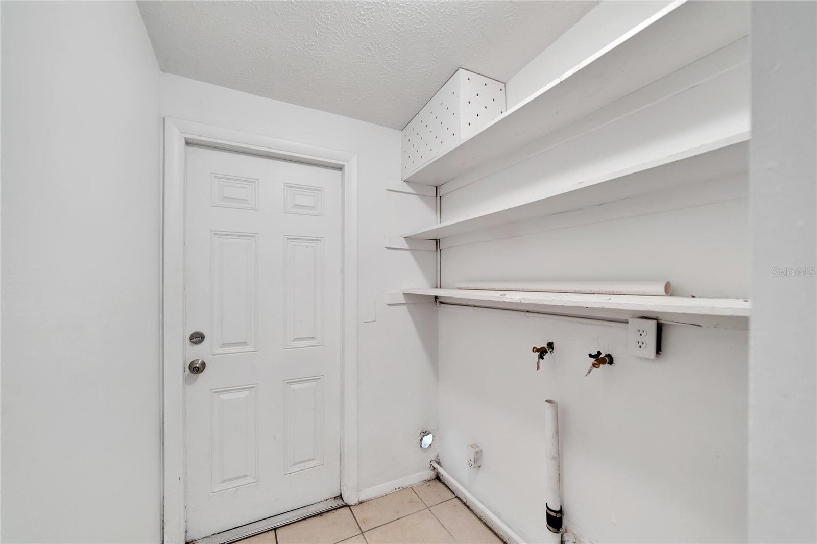 Image 21 of 41 For 8720 48th Street