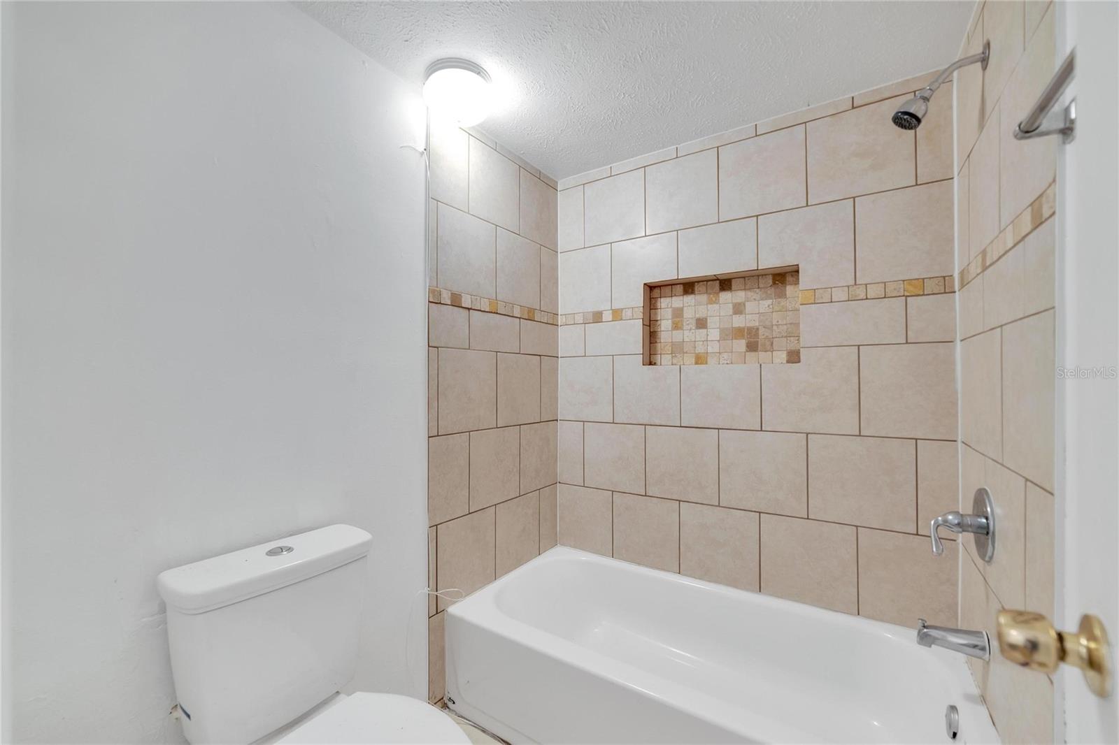 Image 24 of 41 For 8720 48th Street