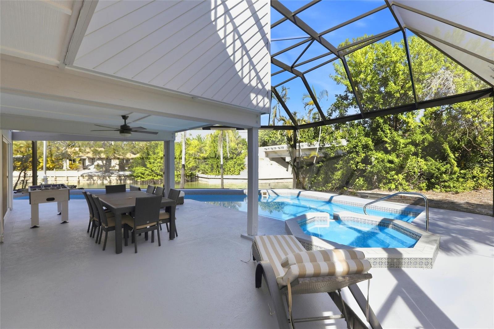 Image 48 of 62 For 557 Venice Lane