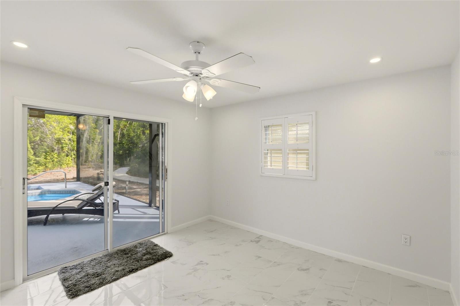 Image 6 of 62 For 557 Venice Lane