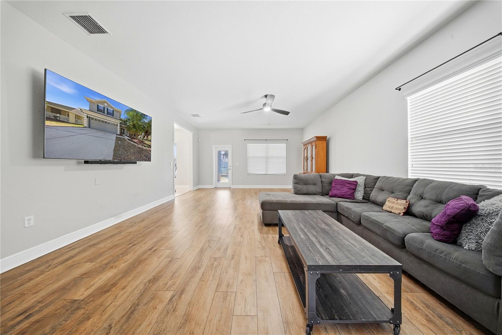 Image 6 of 47 For 11101 Irish Moss Avenue