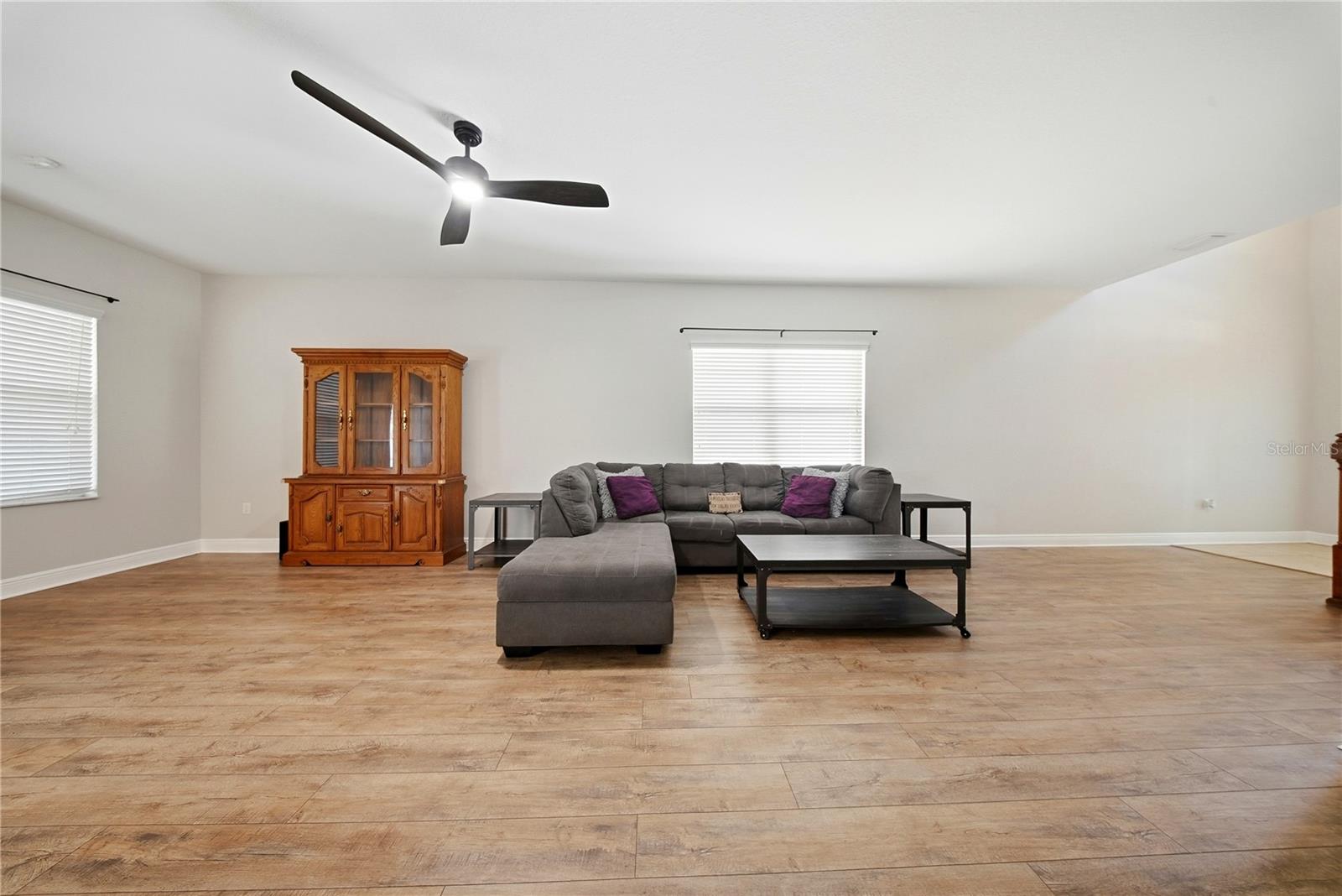 Image 7 of 47 For 11101 Irish Moss Avenue