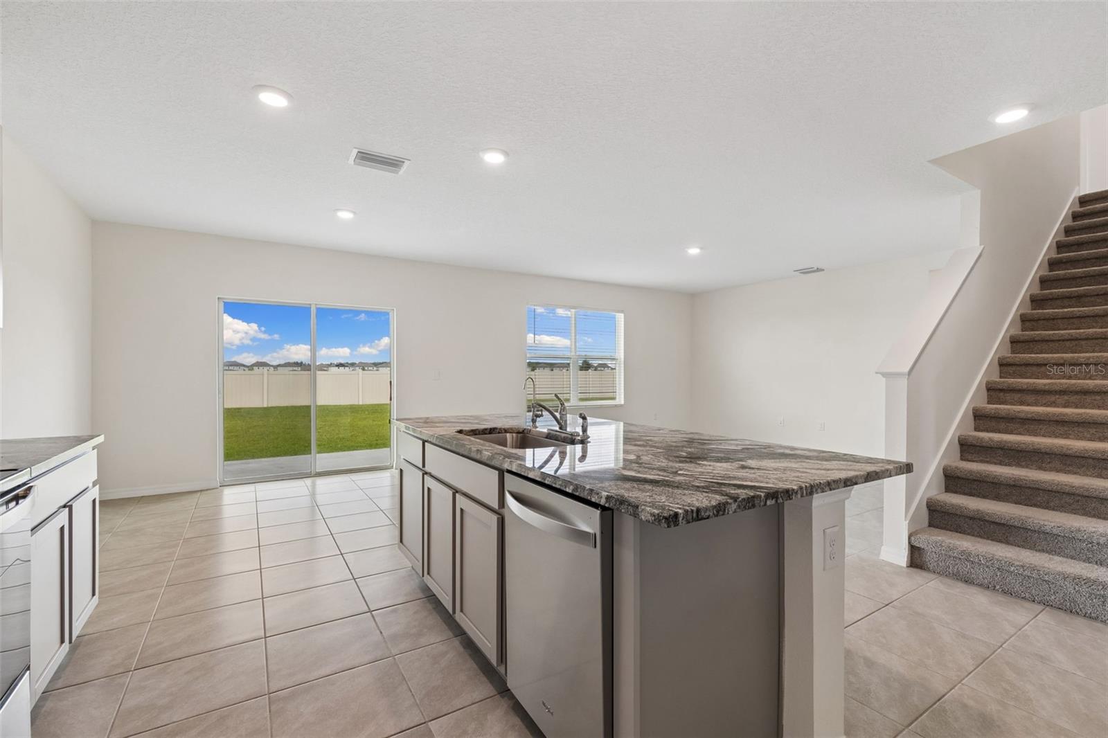 Image 18 of 100 For 8454 Ender Hills Drive