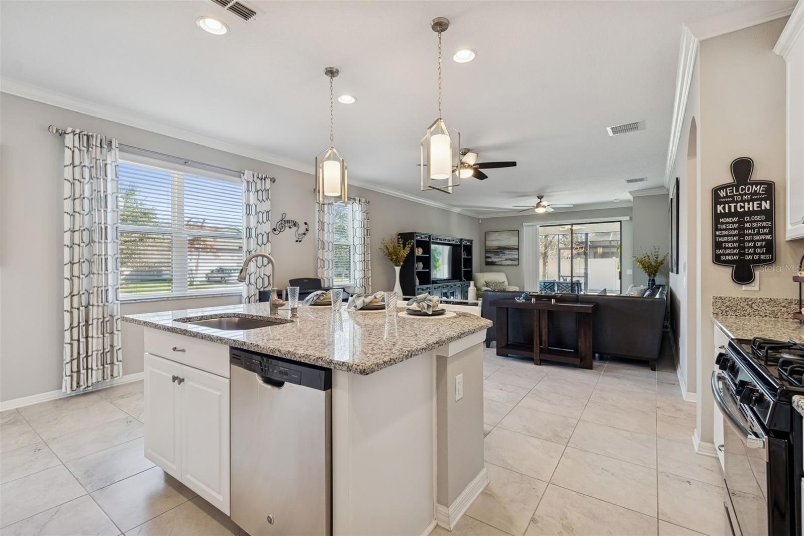 Image 14 of 47 For 21752 Indian Summer Drive