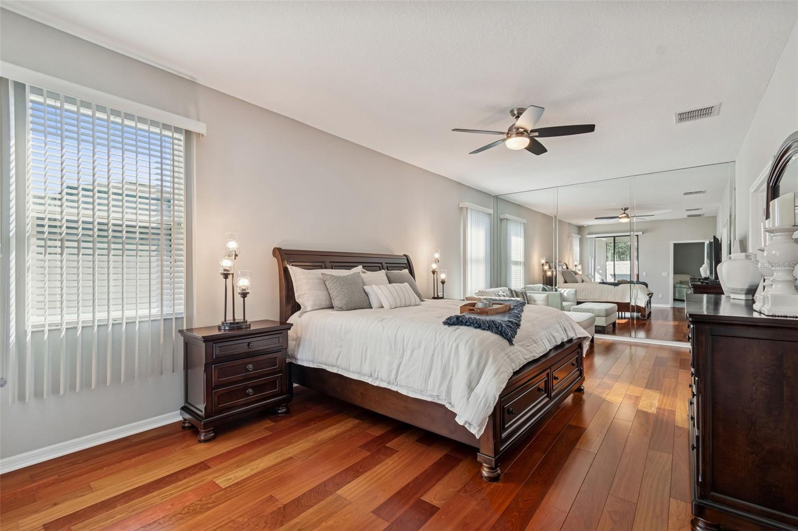 Image 20 of 47 For 21752 Indian Summer Drive