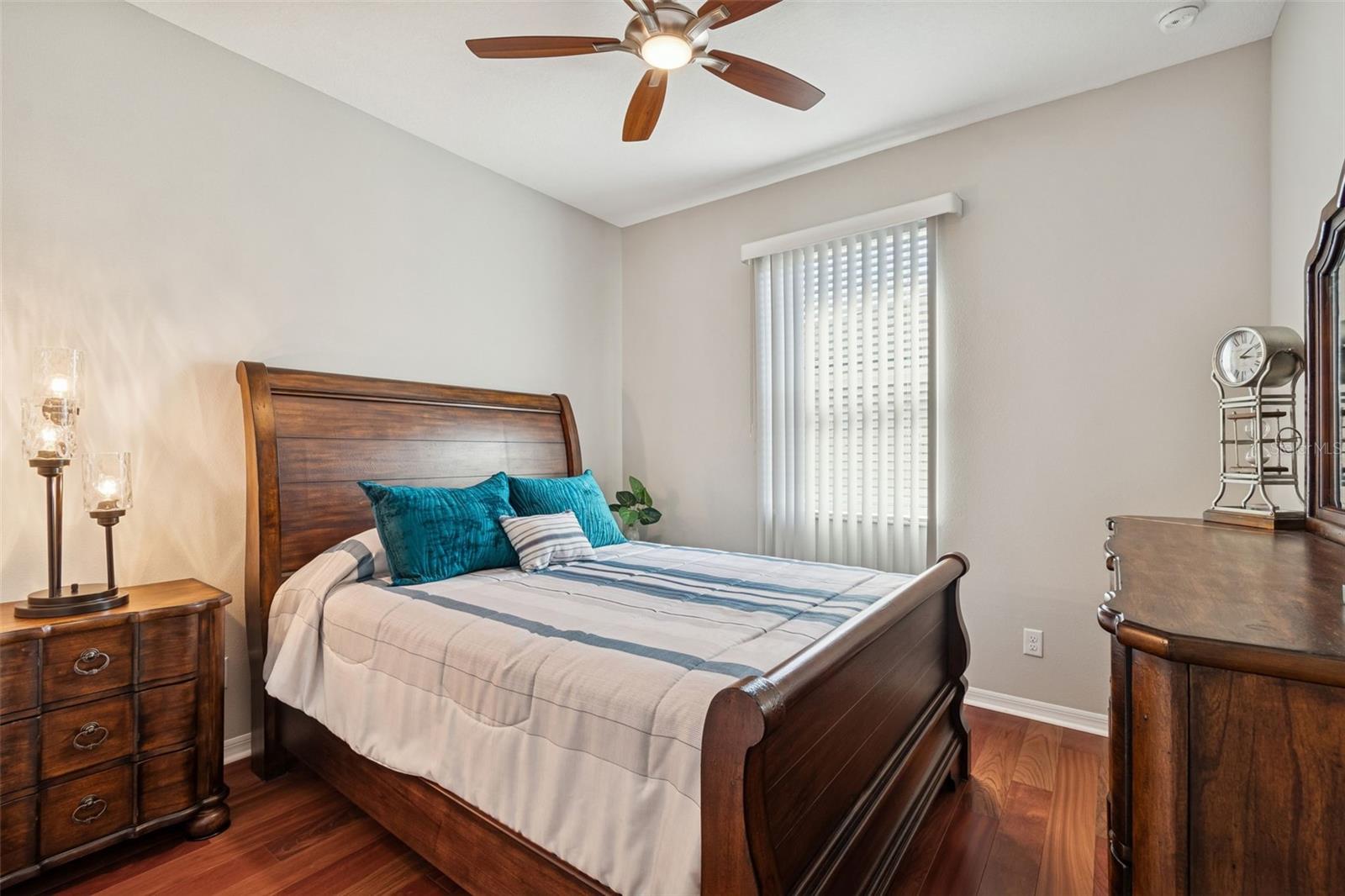 Image 26 of 47 For 21752 Indian Summer Drive