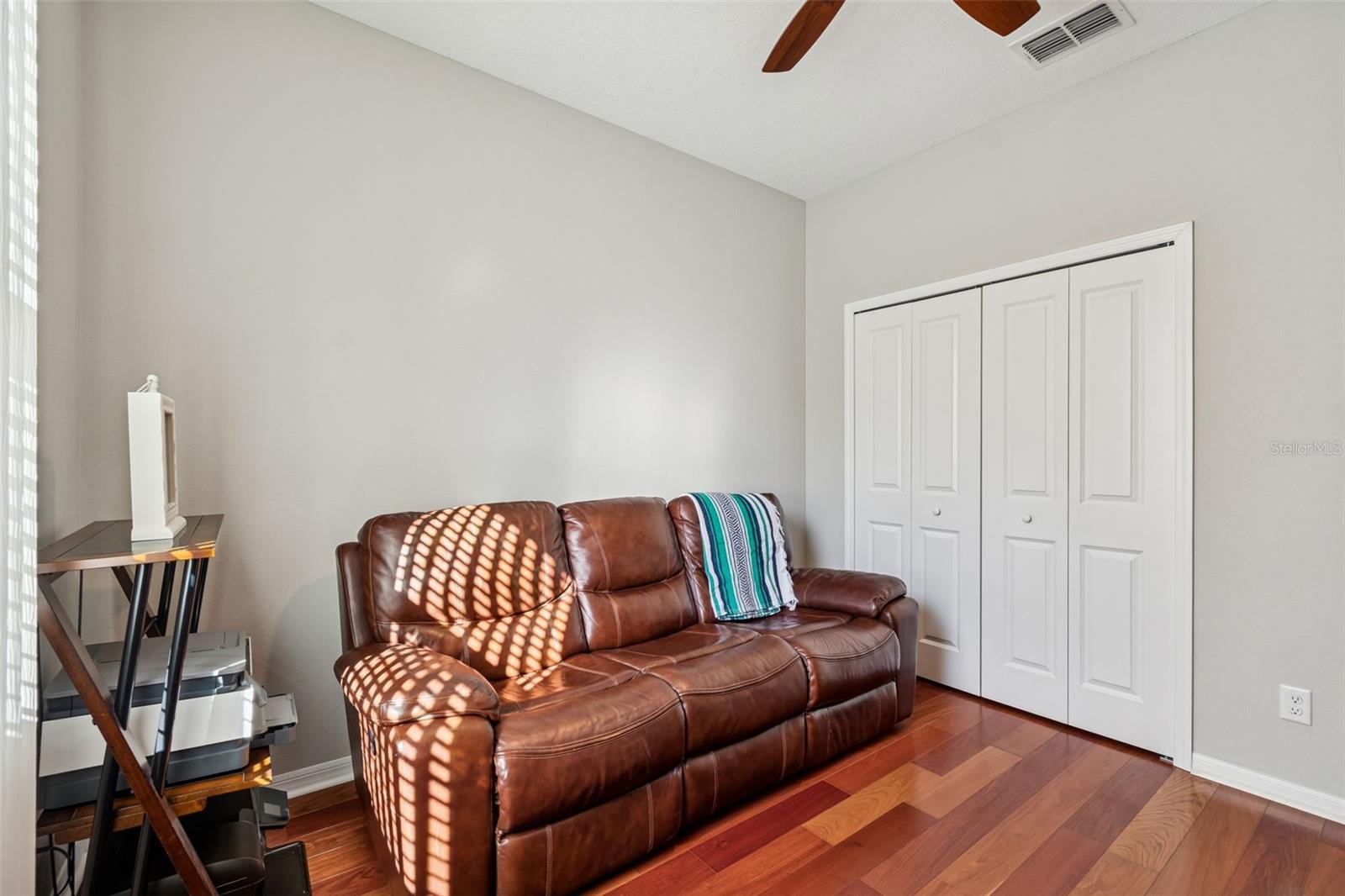 Image 28 of 47 For 21752 Indian Summer Drive