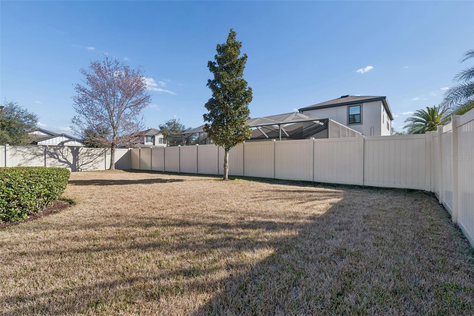 Image 38 of 47 For 21752 Indian Summer Drive