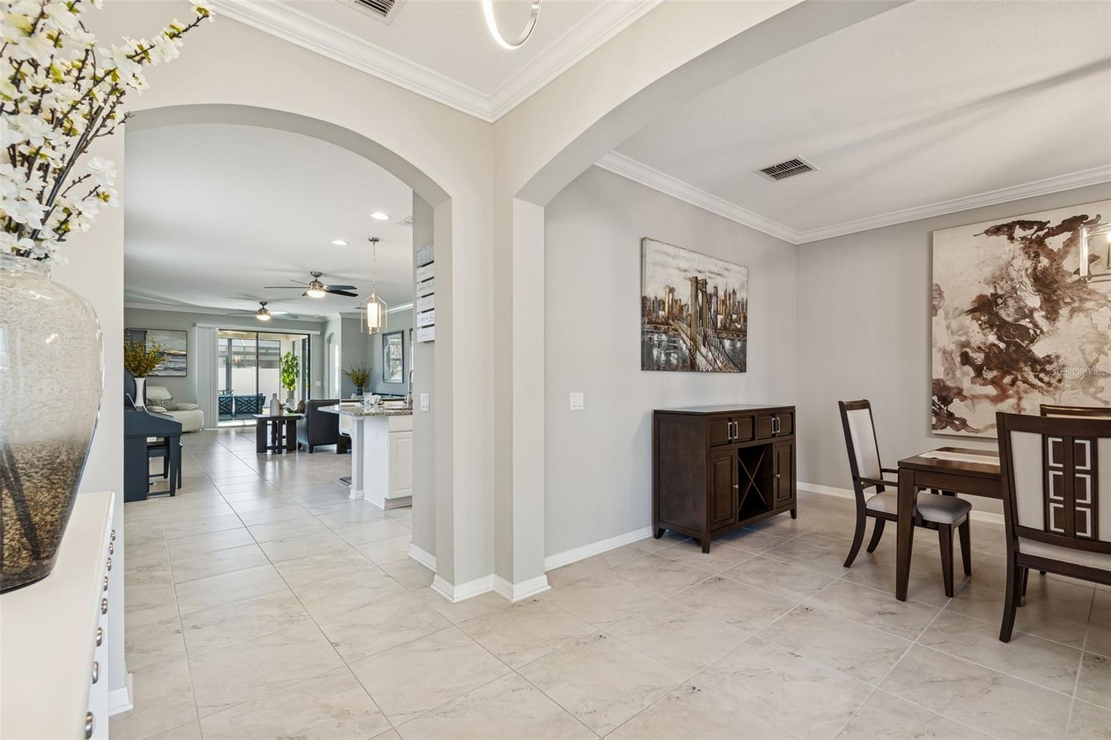 Image 5 of 47 For 21752 Indian Summer Drive