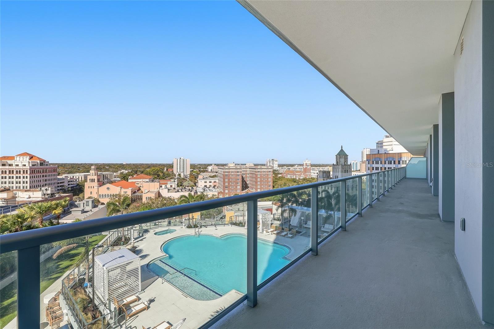 Image 39 of 74 For 400 Central Avenue 1002