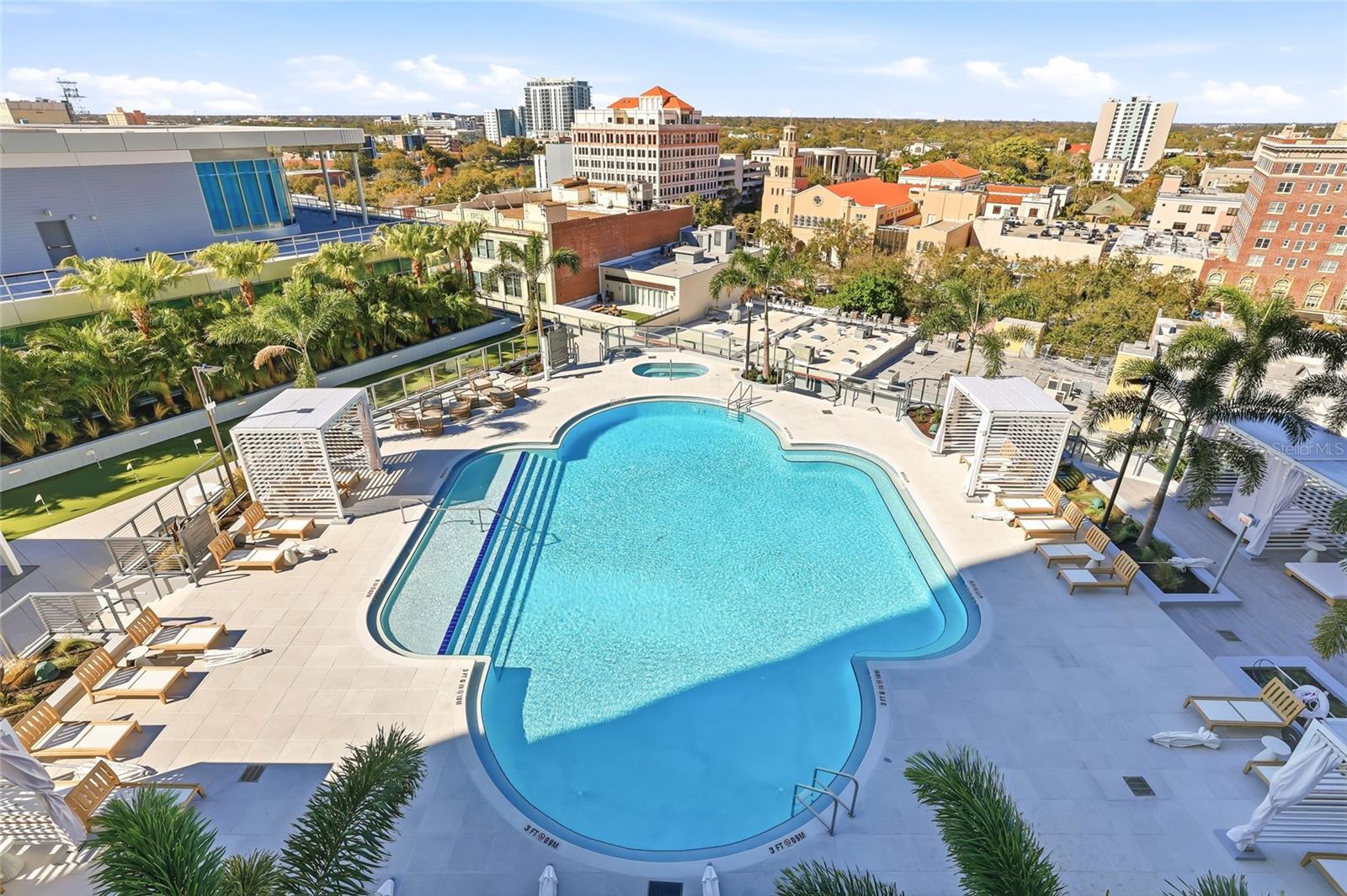 Image 43 of 74 For 400 Central Avenue 1002