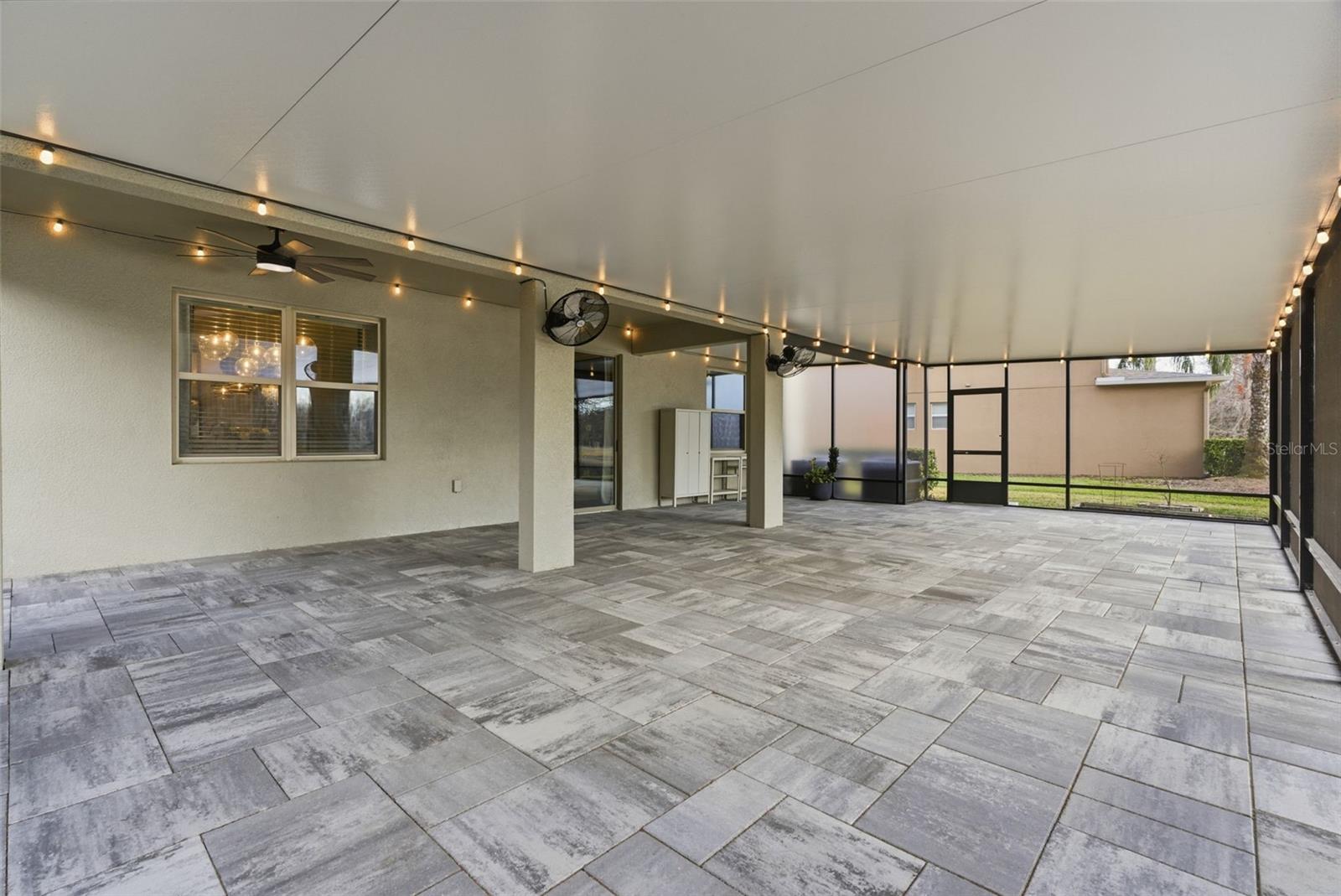 Image 39 of 53 For 8553 Savory Walk Drive