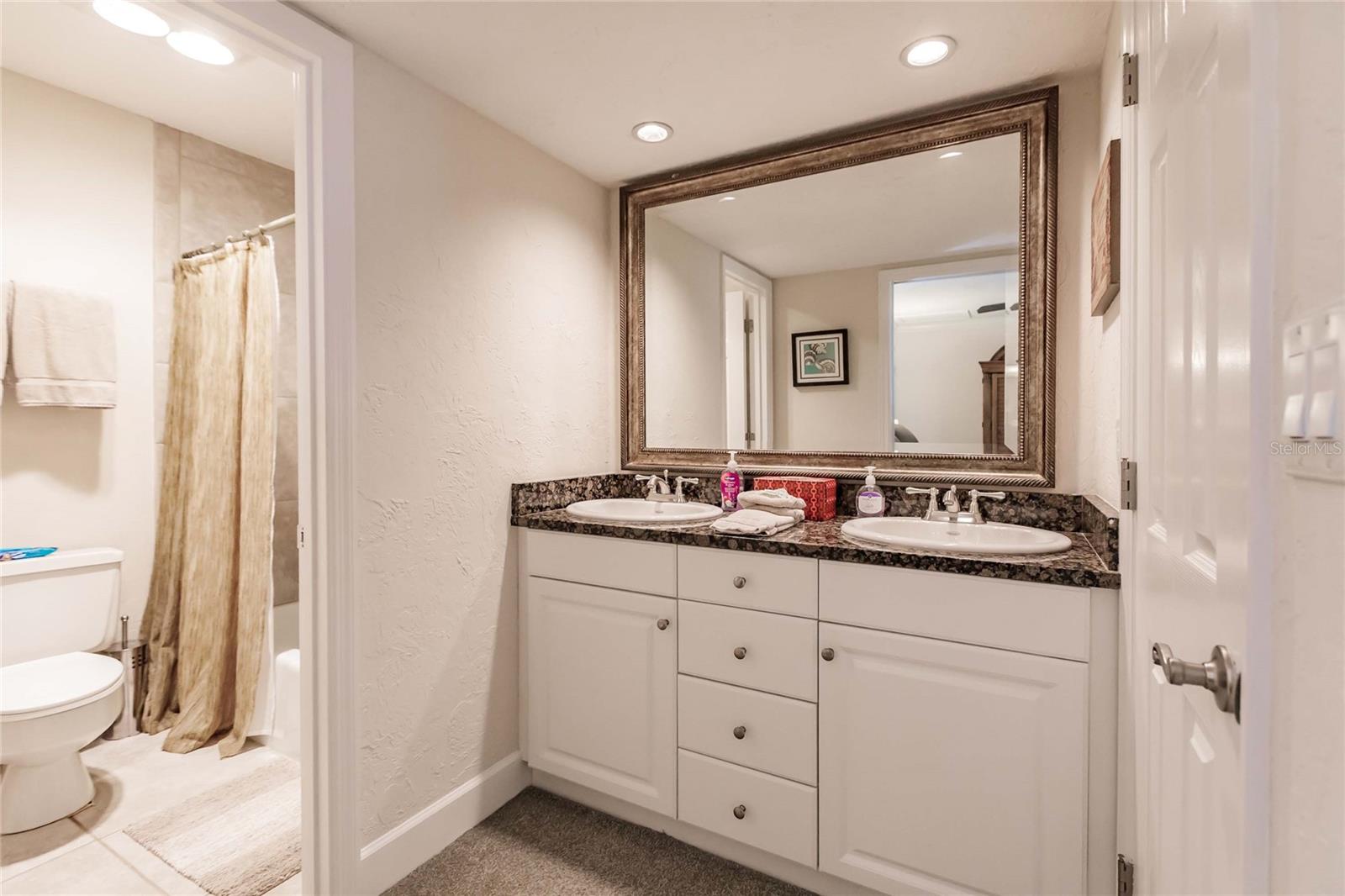 Image 23 of 29 For 1205 Peppertree Drive 232