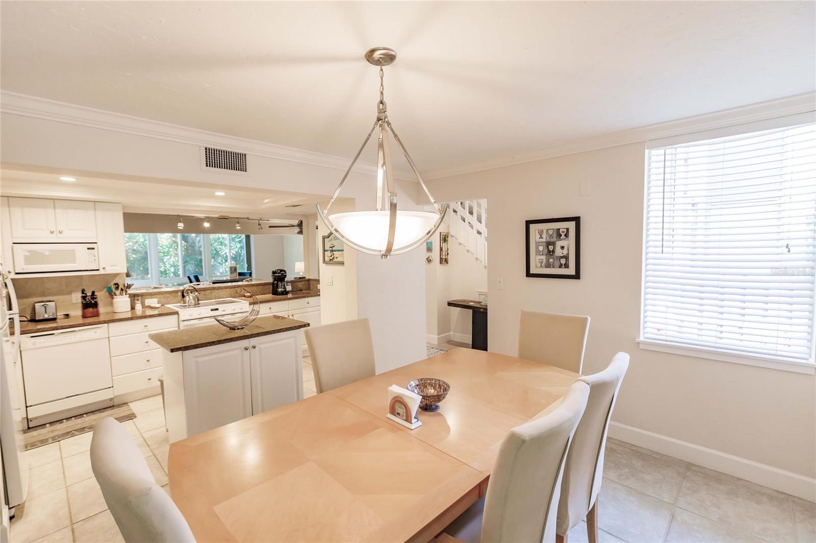 Image 12 of 29 For 1207 Peppertree Drive 231