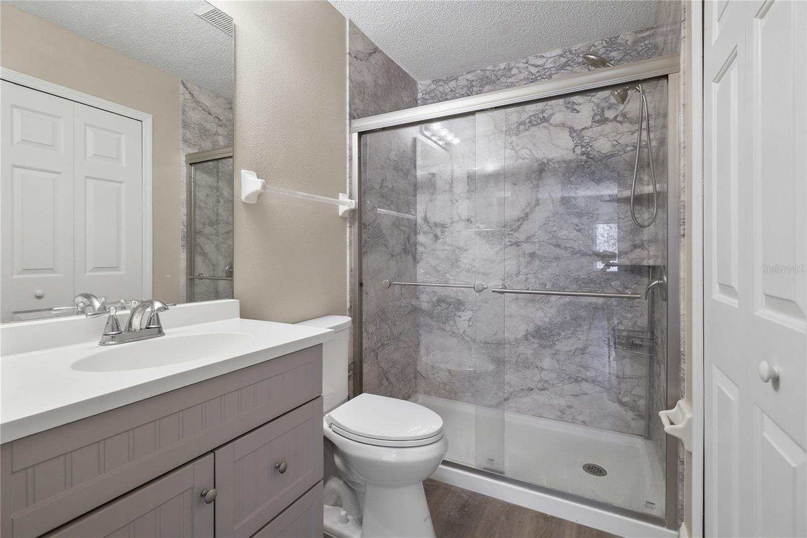 Image 22 of 32 For 18133 Paradise Point Drive