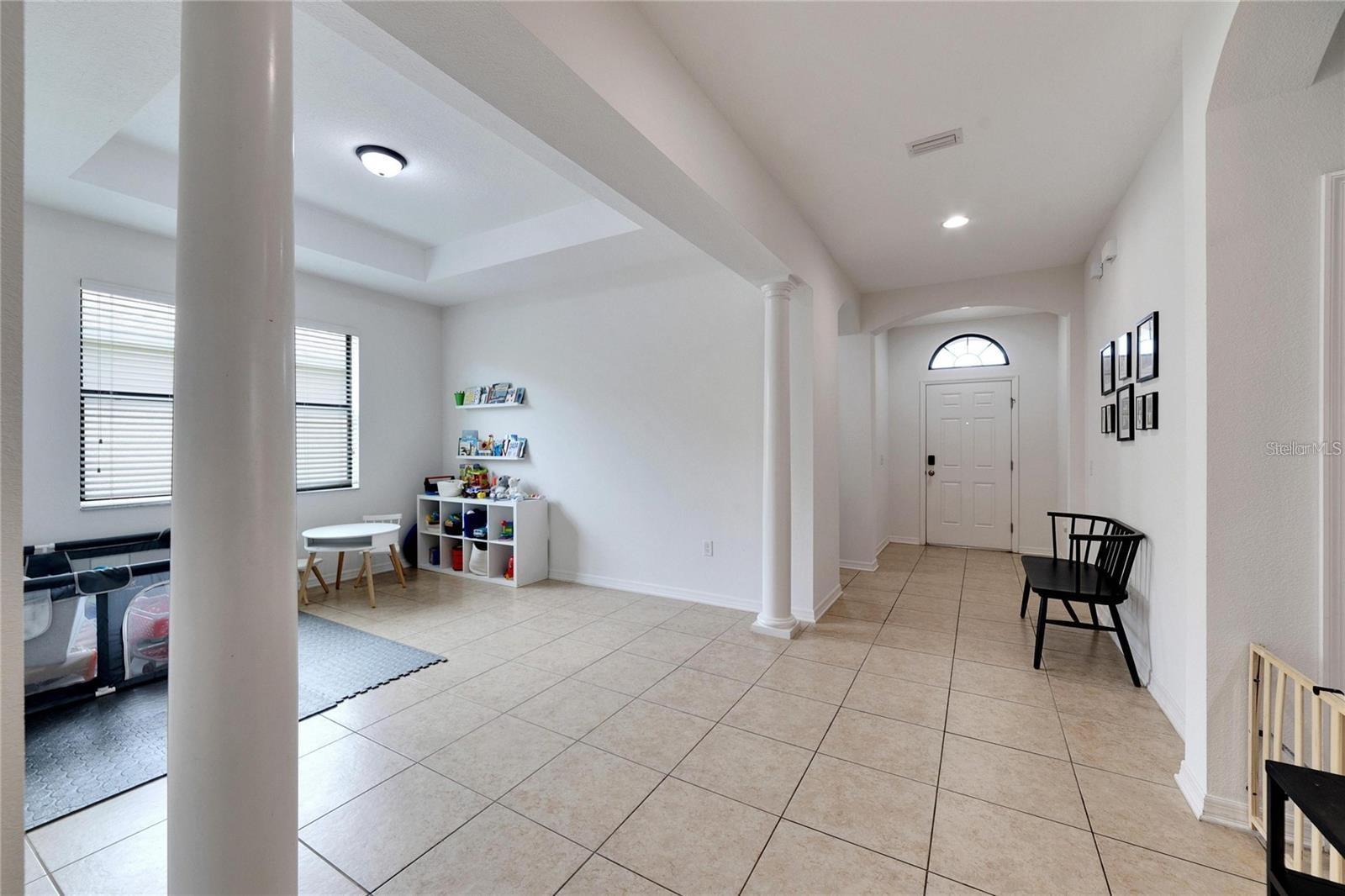 Image 14 of 47 For 307 Star Shell Drive