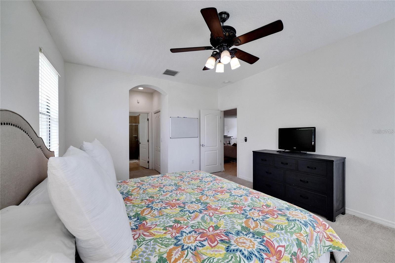 Image 35 of 47 For 307 Star Shell Drive