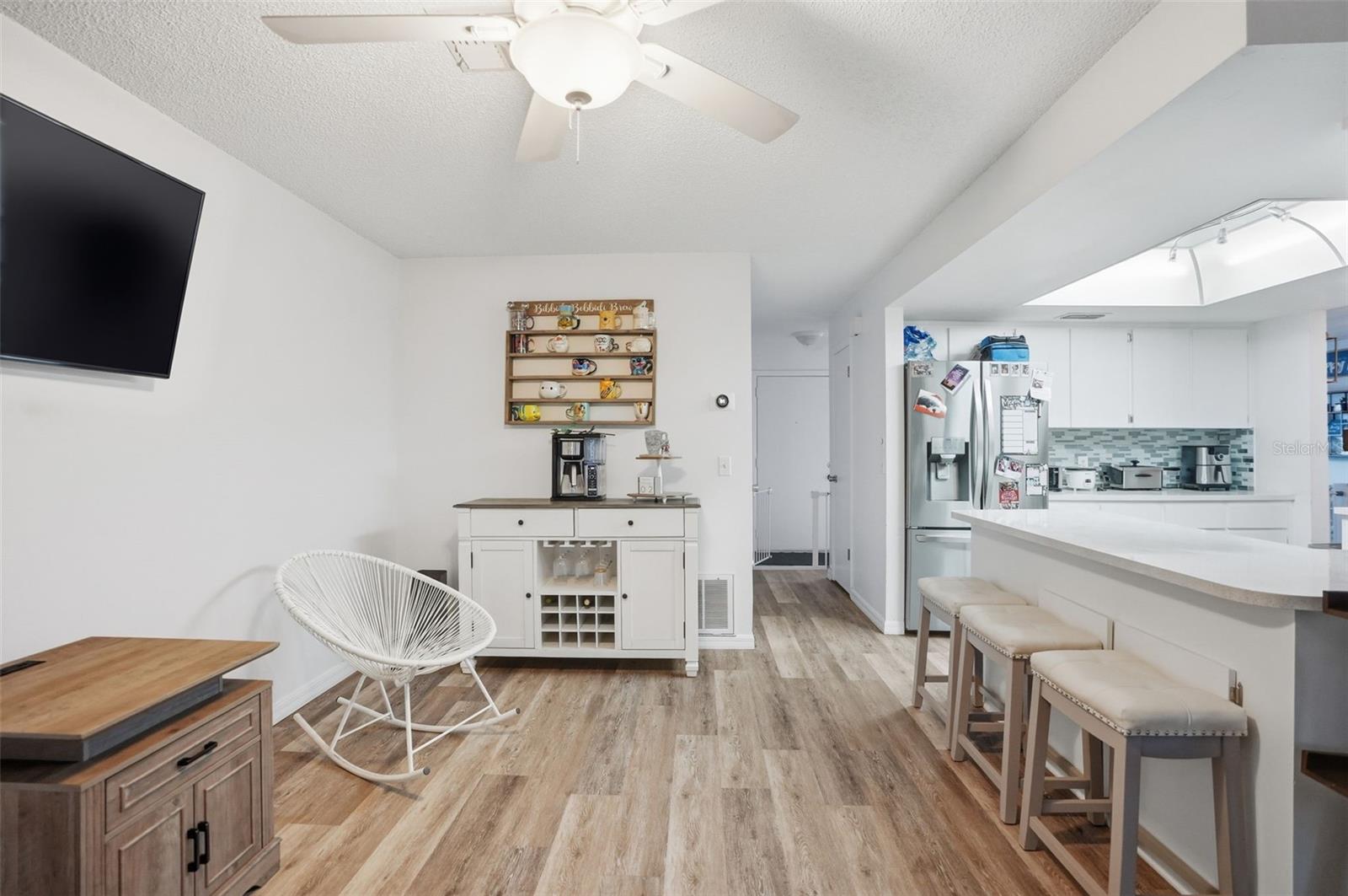 Image 14 of 29 For 9206 Belvedere Street