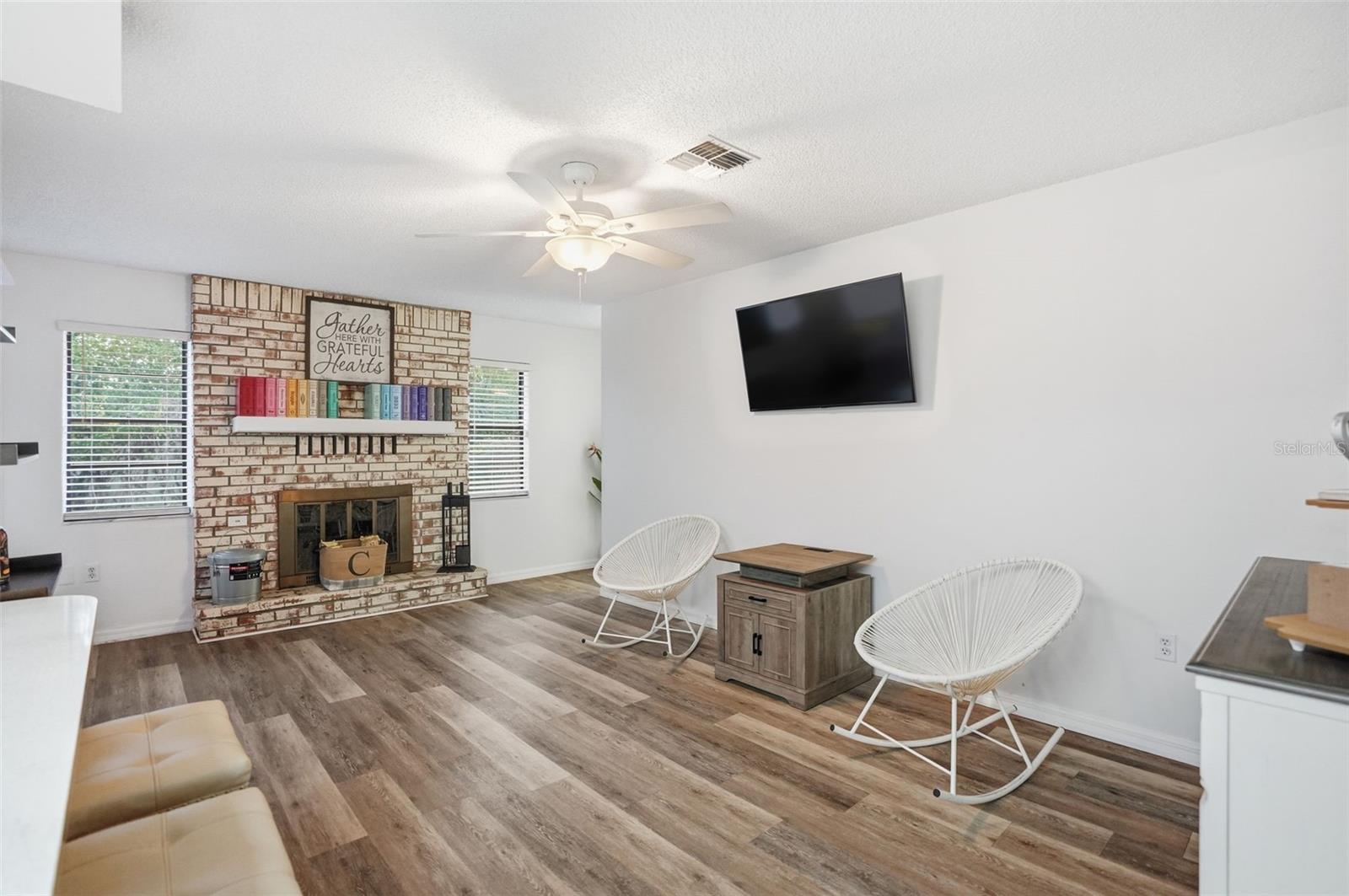 Image 15 of 29 For 9206 Belvedere Street