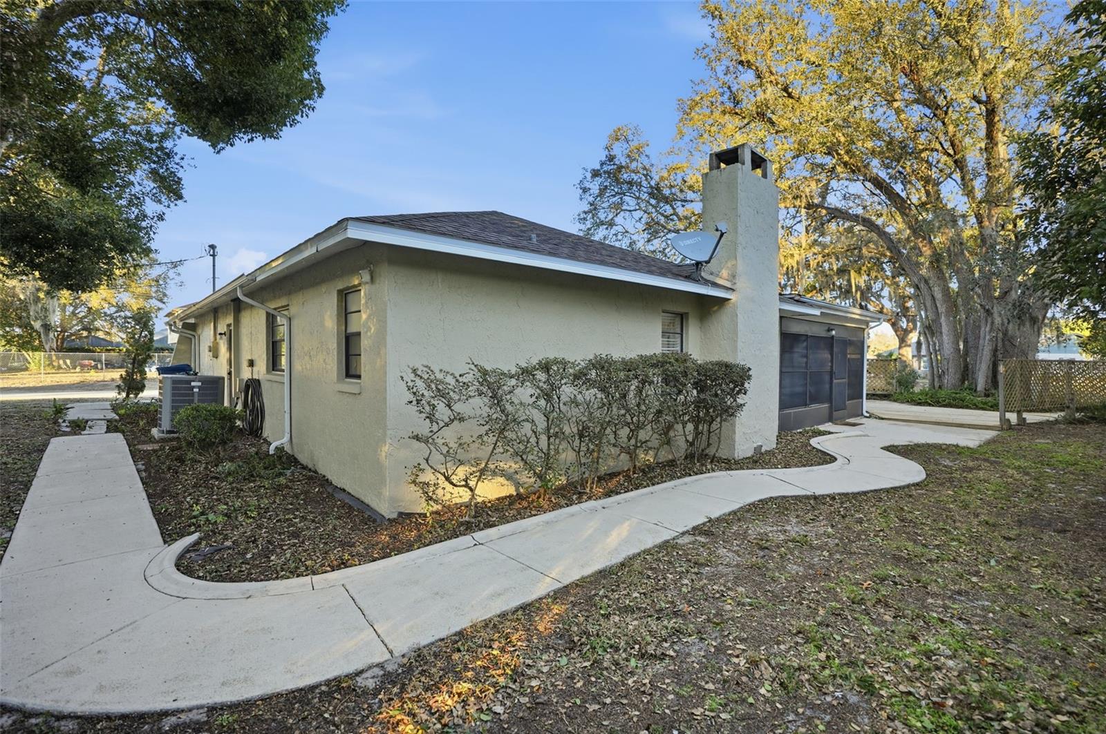 Image 27 of 29 For 9206 Belvedere Street