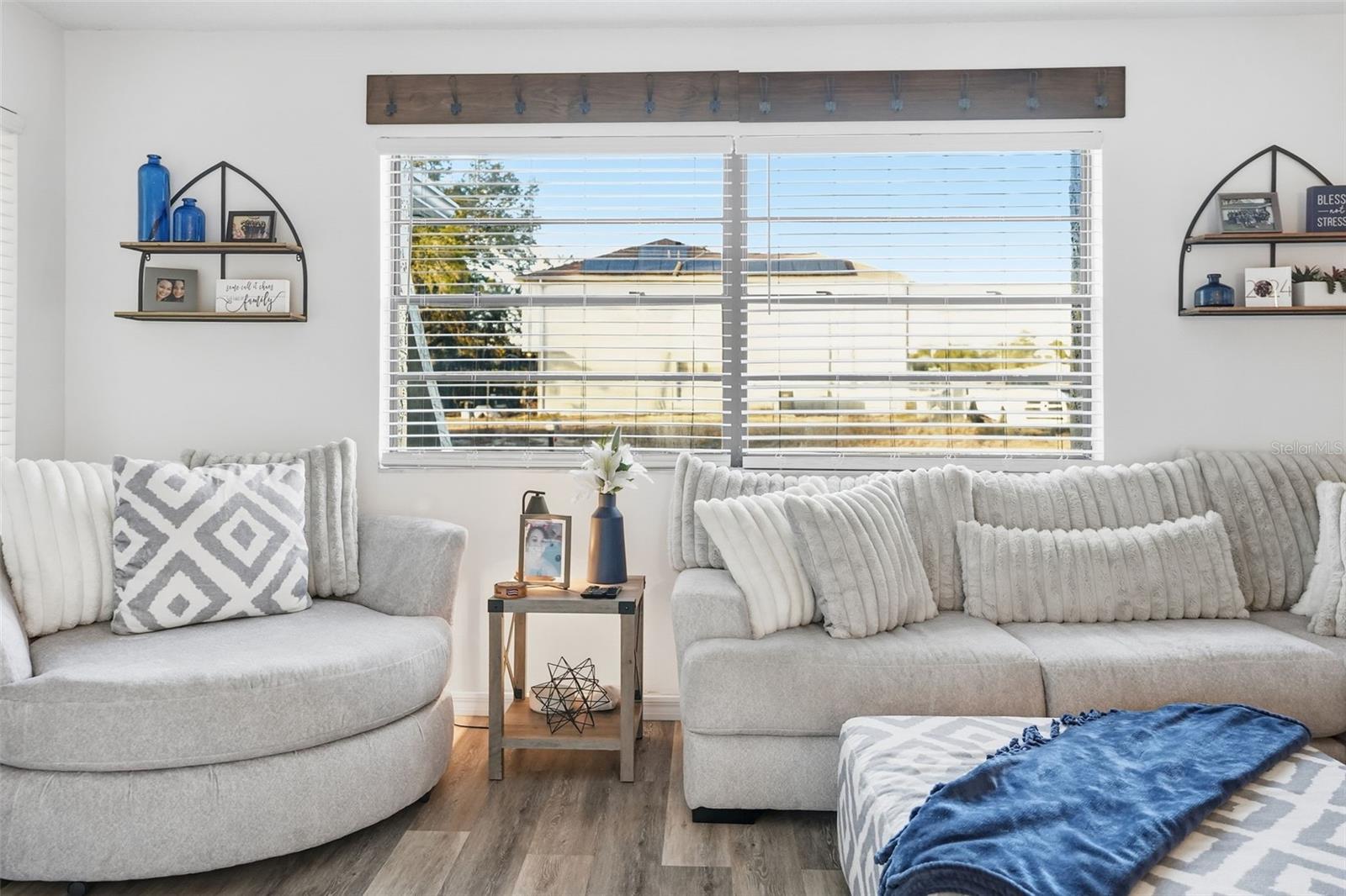 Image 6 of 29 For 9206 Belvedere Street