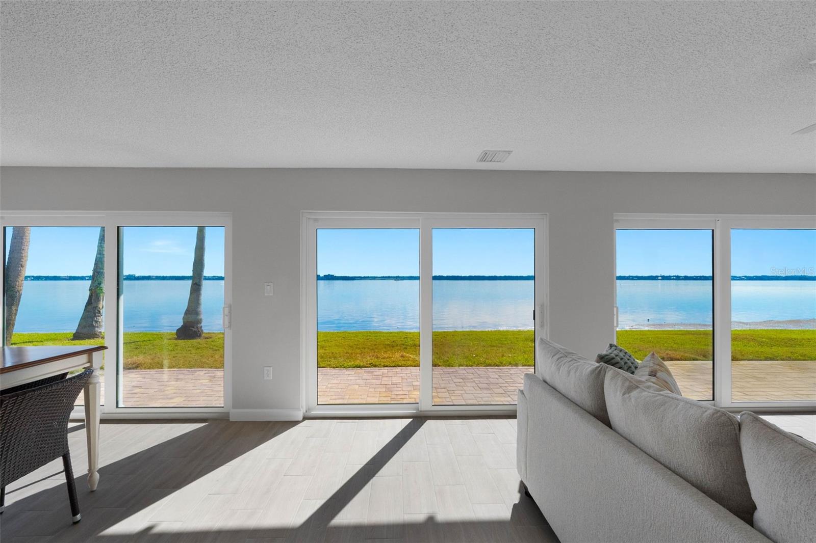 Image 4 of 42 For 1401 Gulf Boulevard 111