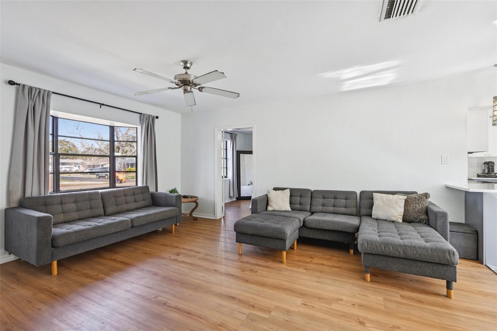 Image 11 of 33 For 4432 Mccoy Street