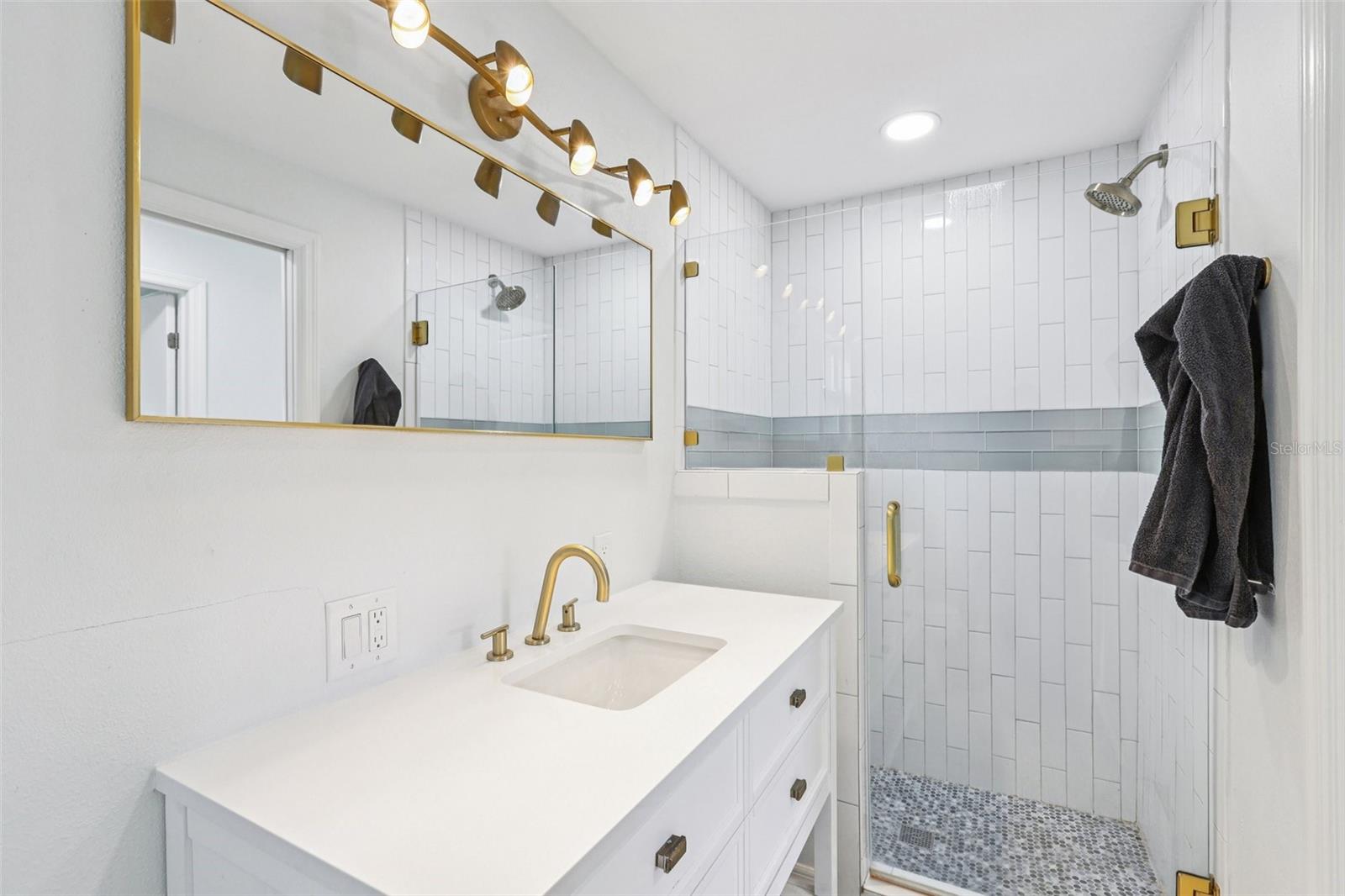 Image 15 of 33 For 4432 Mccoy Street