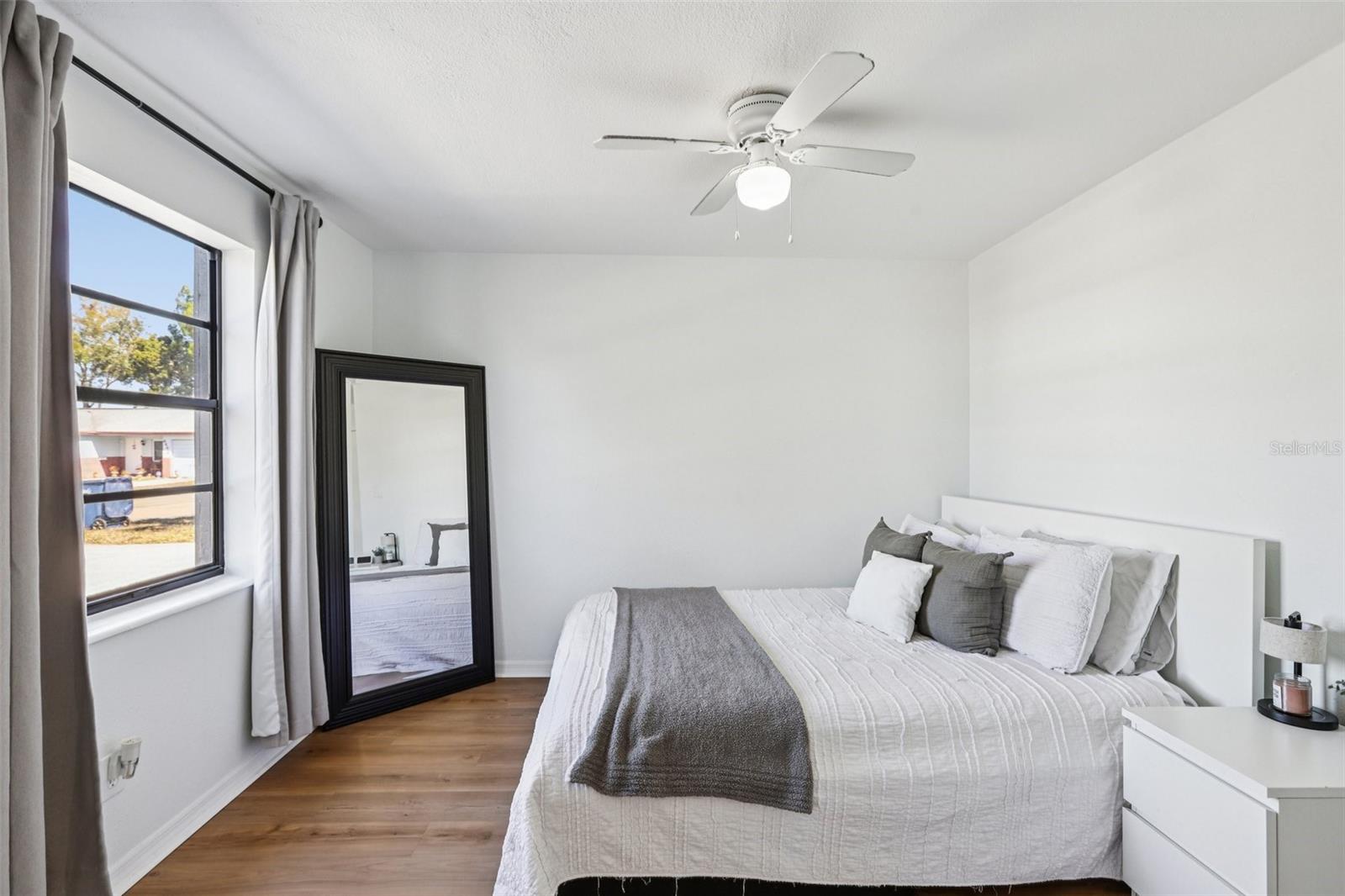 Image 16 of 33 For 4432 Mccoy Street