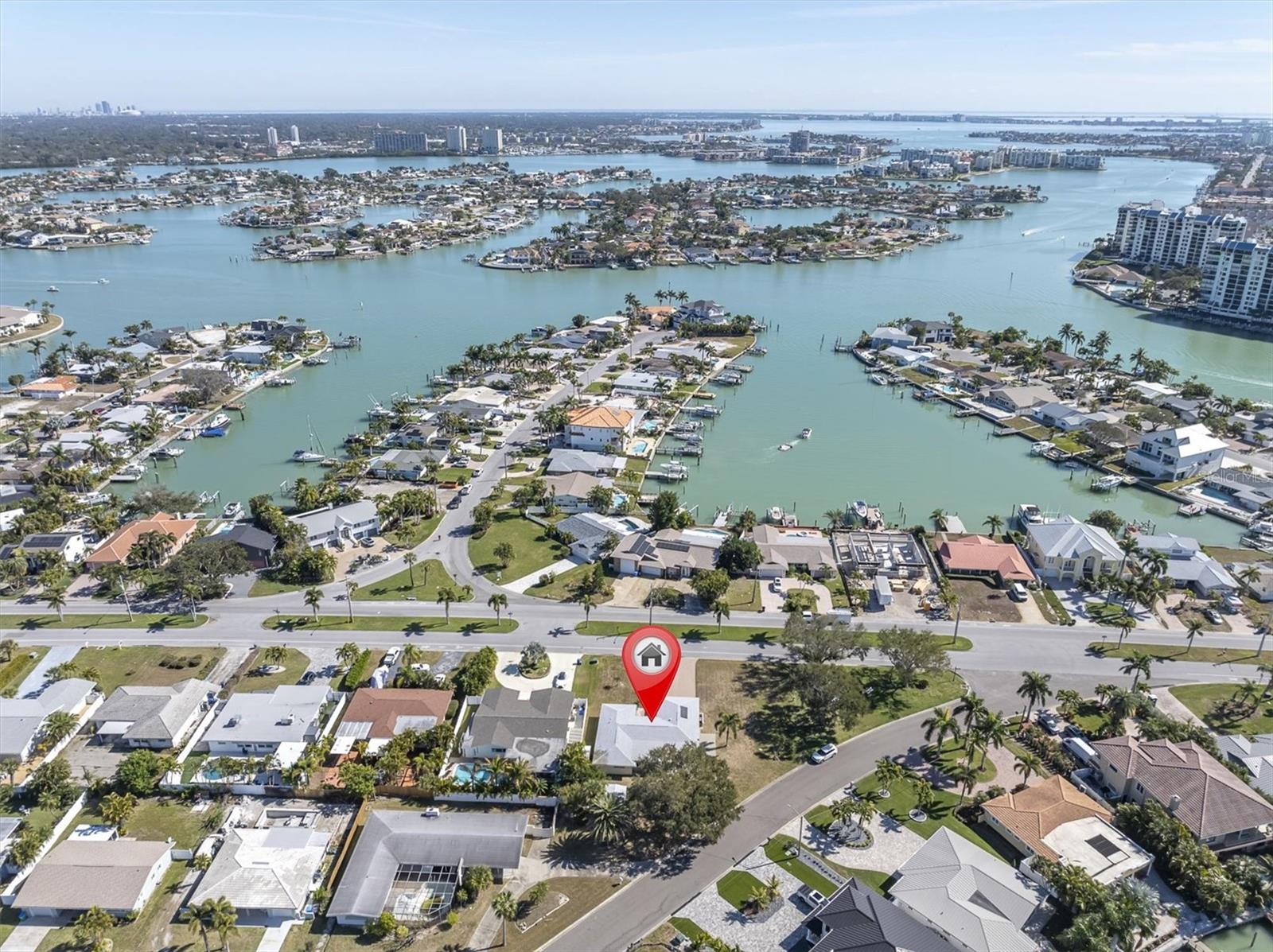 Listing photo id 27 for 10100 Paradise Boulevard