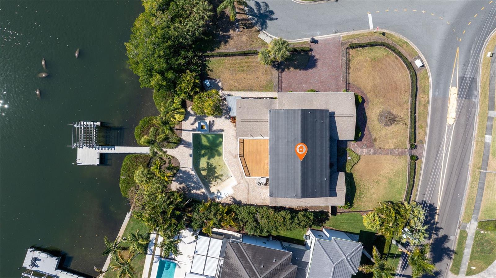 Image 2 of 22 For 1392 Monterey Boulevard Ne