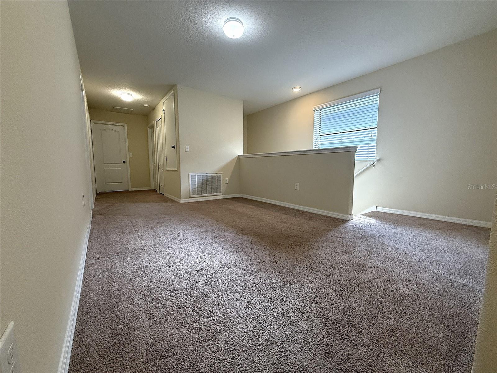 Image 20 of 42 For 1227 Ballard Green Place