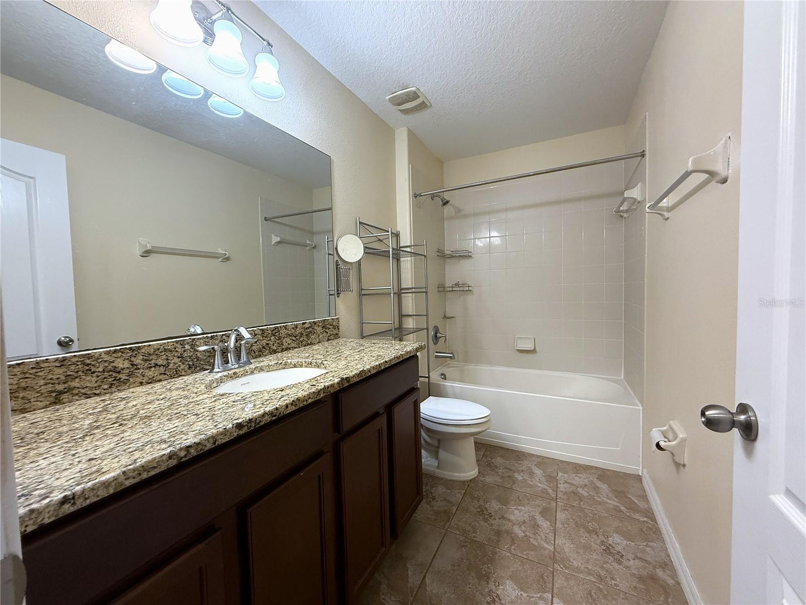 Image 28 of 42 For 1227 Ballard Green Place