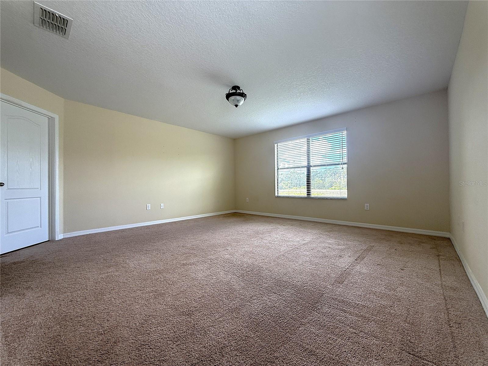 Image 31 of 42 For 1227 Ballard Green Place