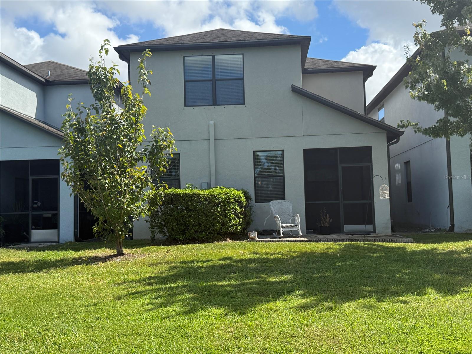 Image 36 of 42 For 1227 Ballard Green Place