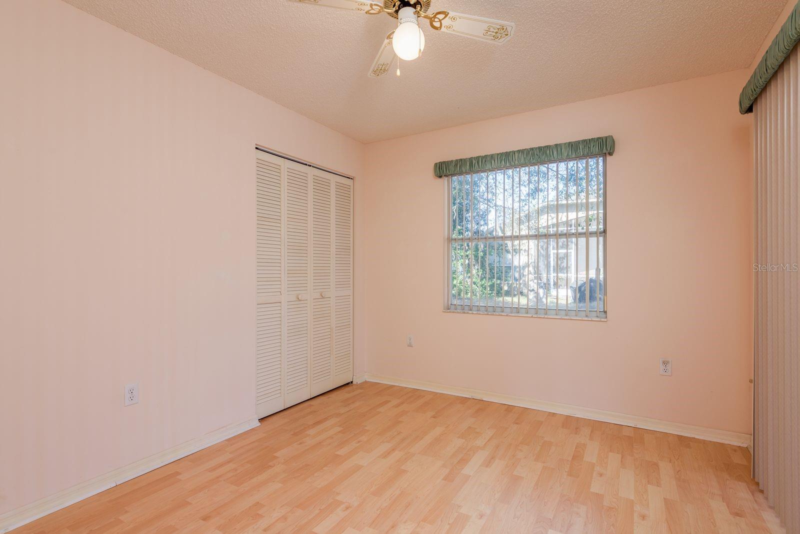 Image 23 of 31 For 10933 Belmont Drive