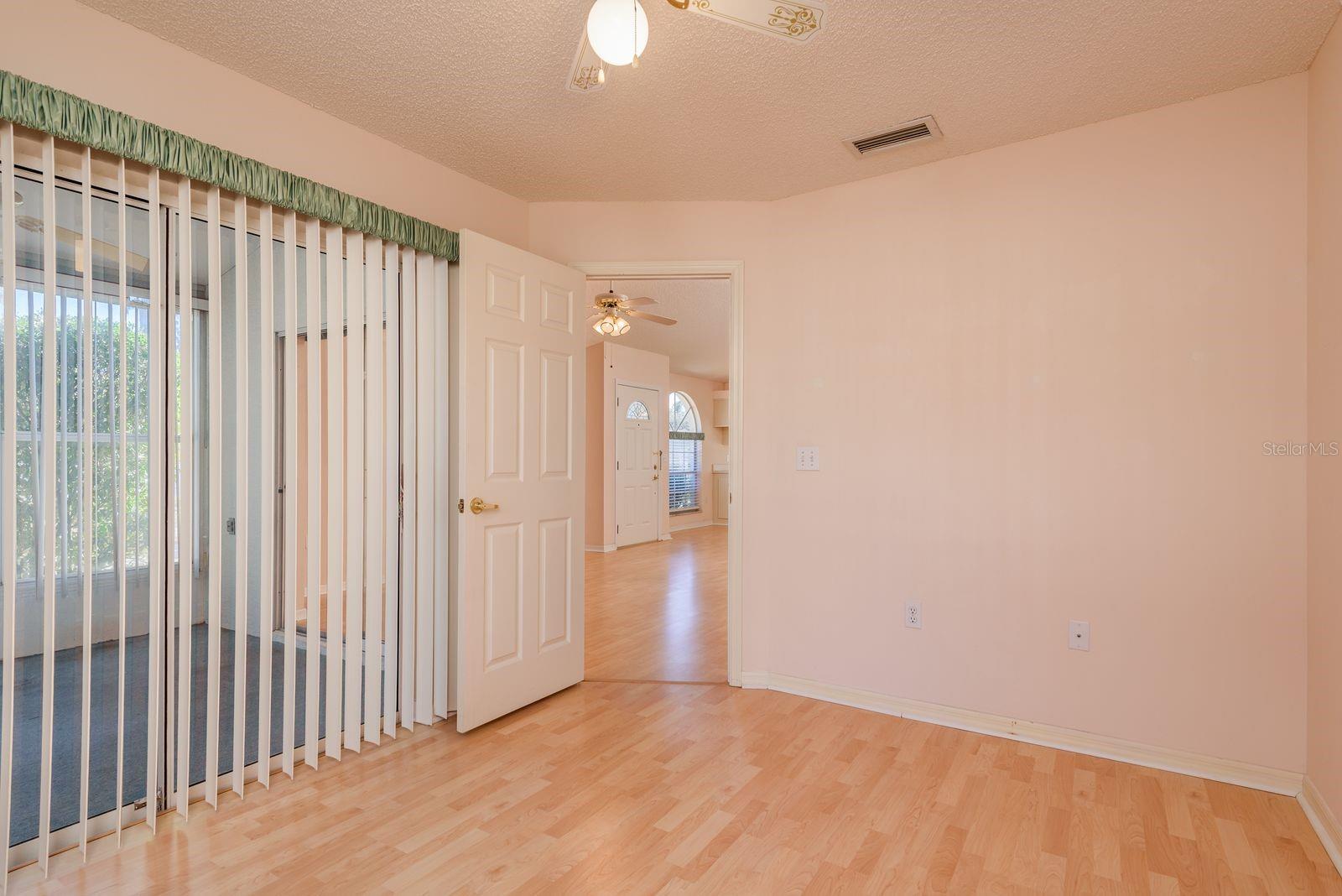 Image 24 of 31 For 10933 Belmont Drive