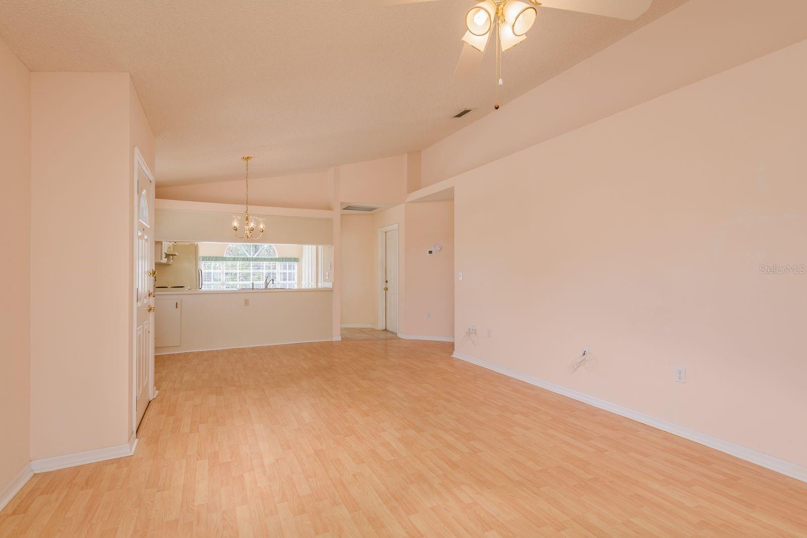 Image 9 of 31 For 10933 Belmont Drive